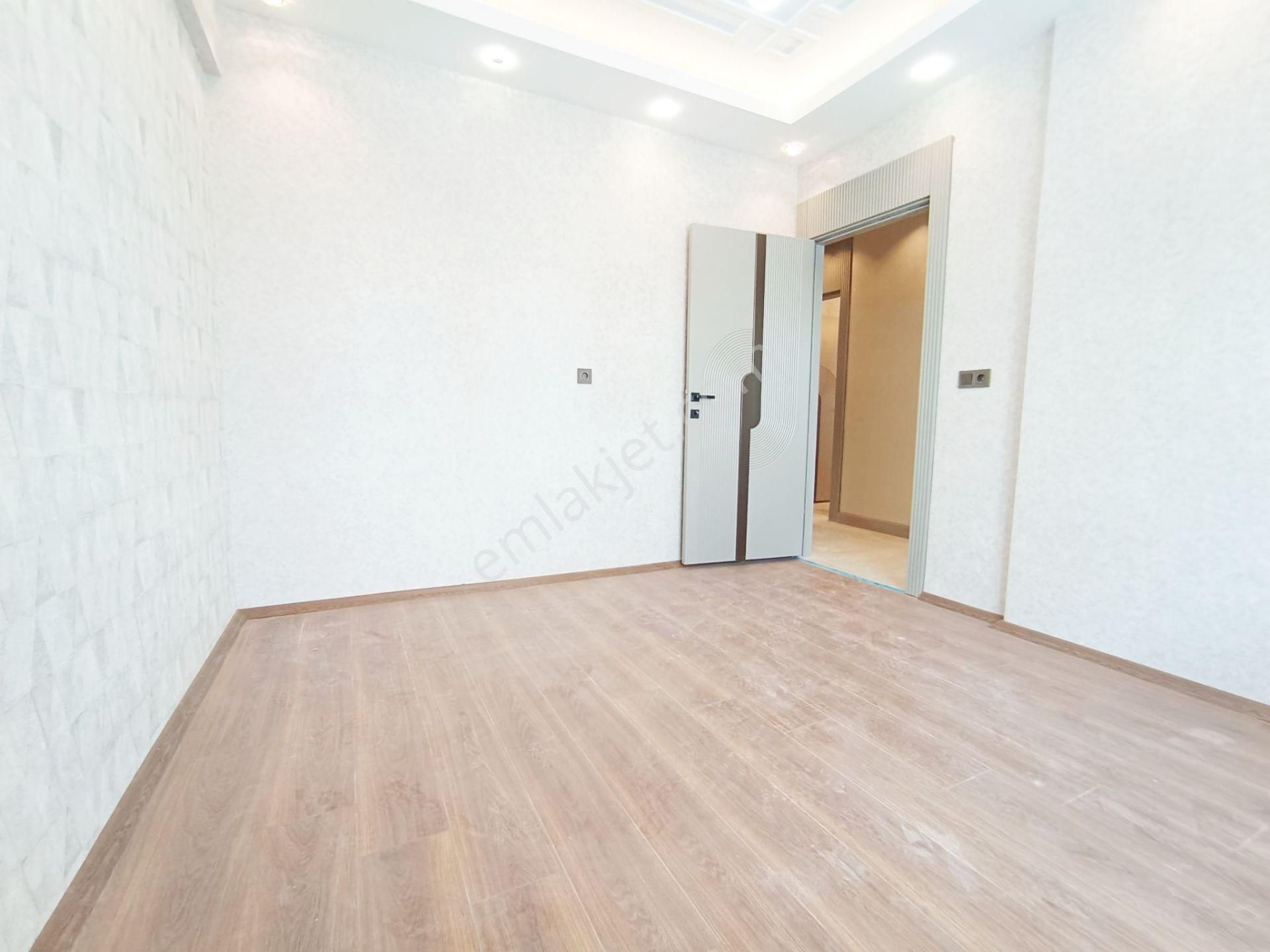 Alpaslan'da Çok Geniş Oturumuyla Yüksek Konforlu Akıllı 3.5+1 - Görsel 18