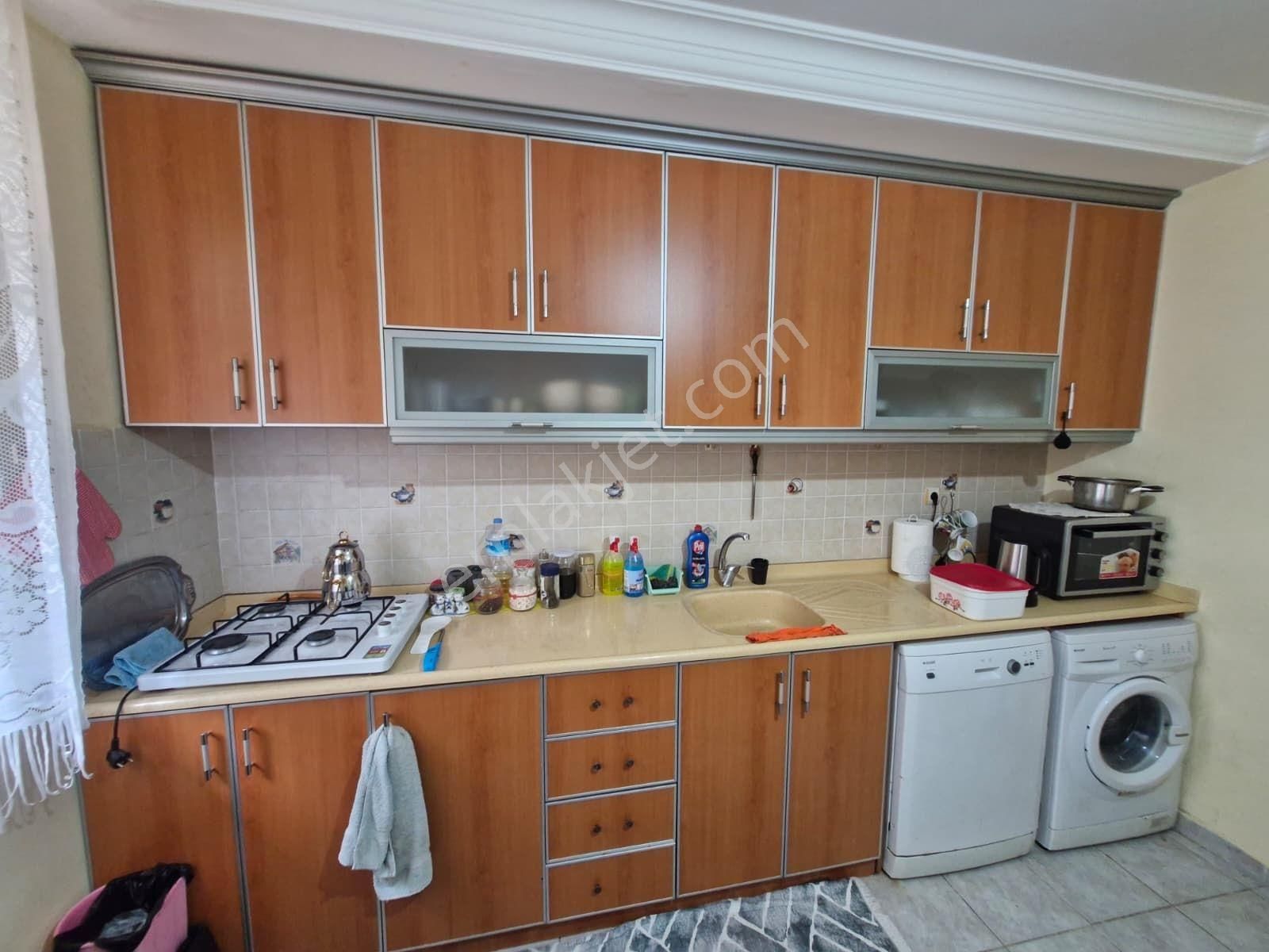 Yurt Mahallesinde K.mutfaklı 1+1 Yüksek Giriş Daire - Görsel 24