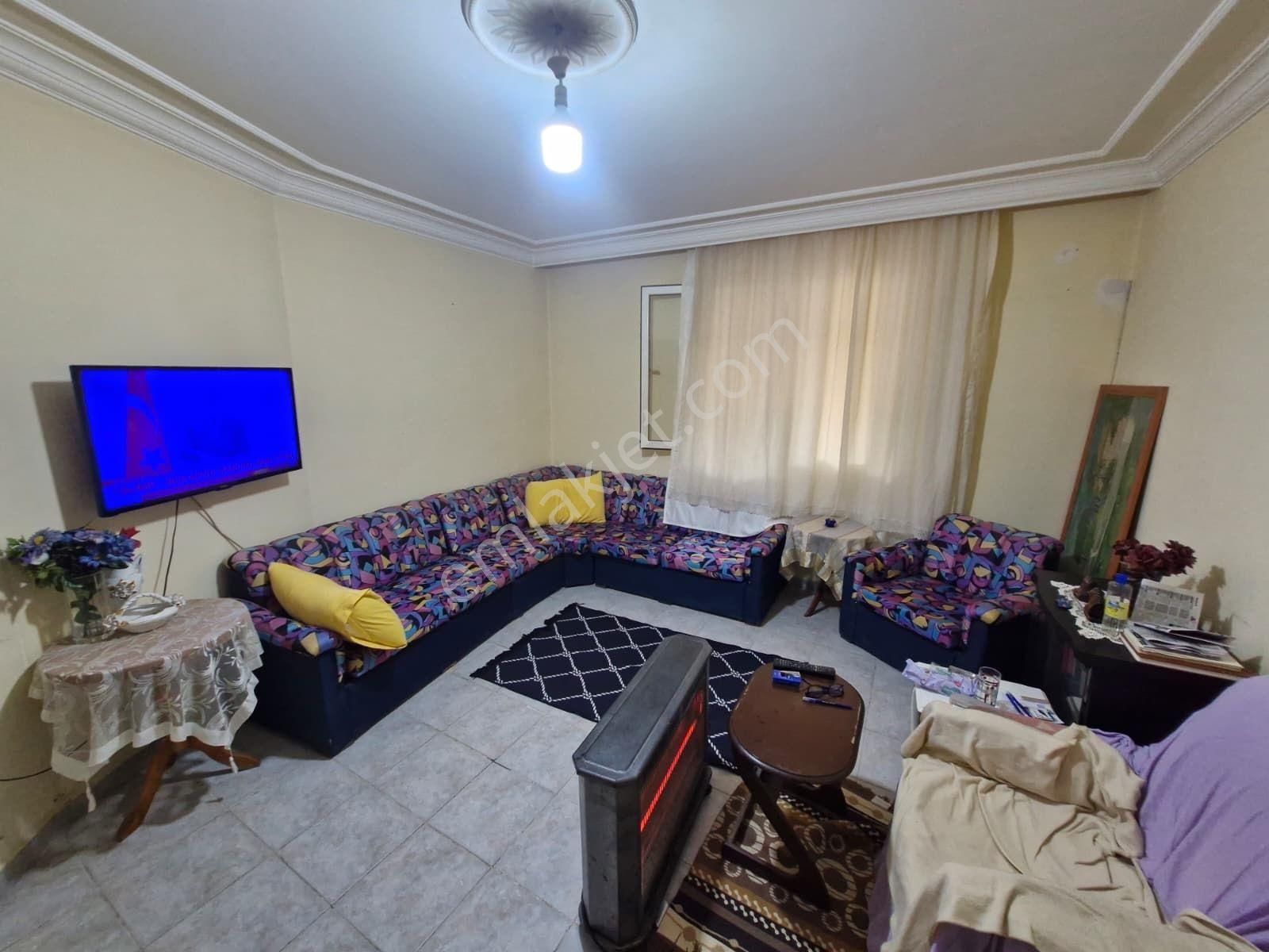 Yurt Mahallesinde K.mutfaklı 1+1 Yüksek Giriş Daire - Görsel 2