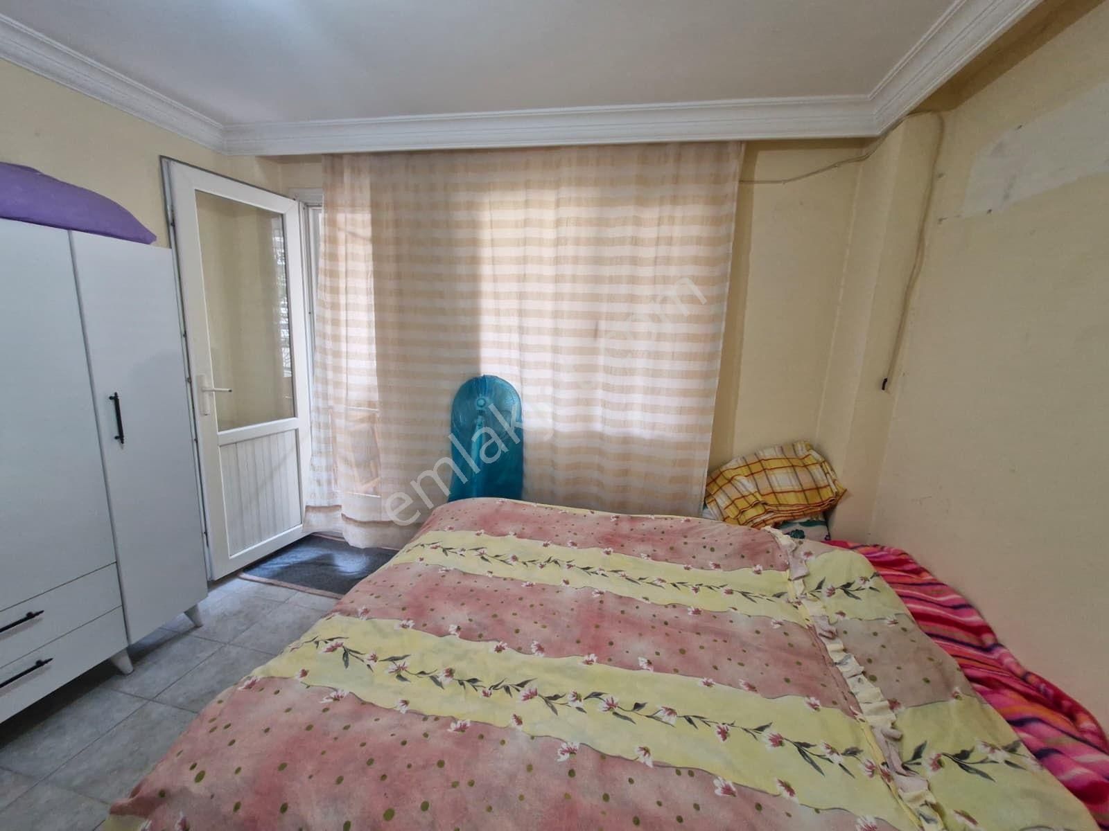 Yurt Mahallesinde K.mutfaklı 1+1 Yüksek Giriş Daire - Görsel 3