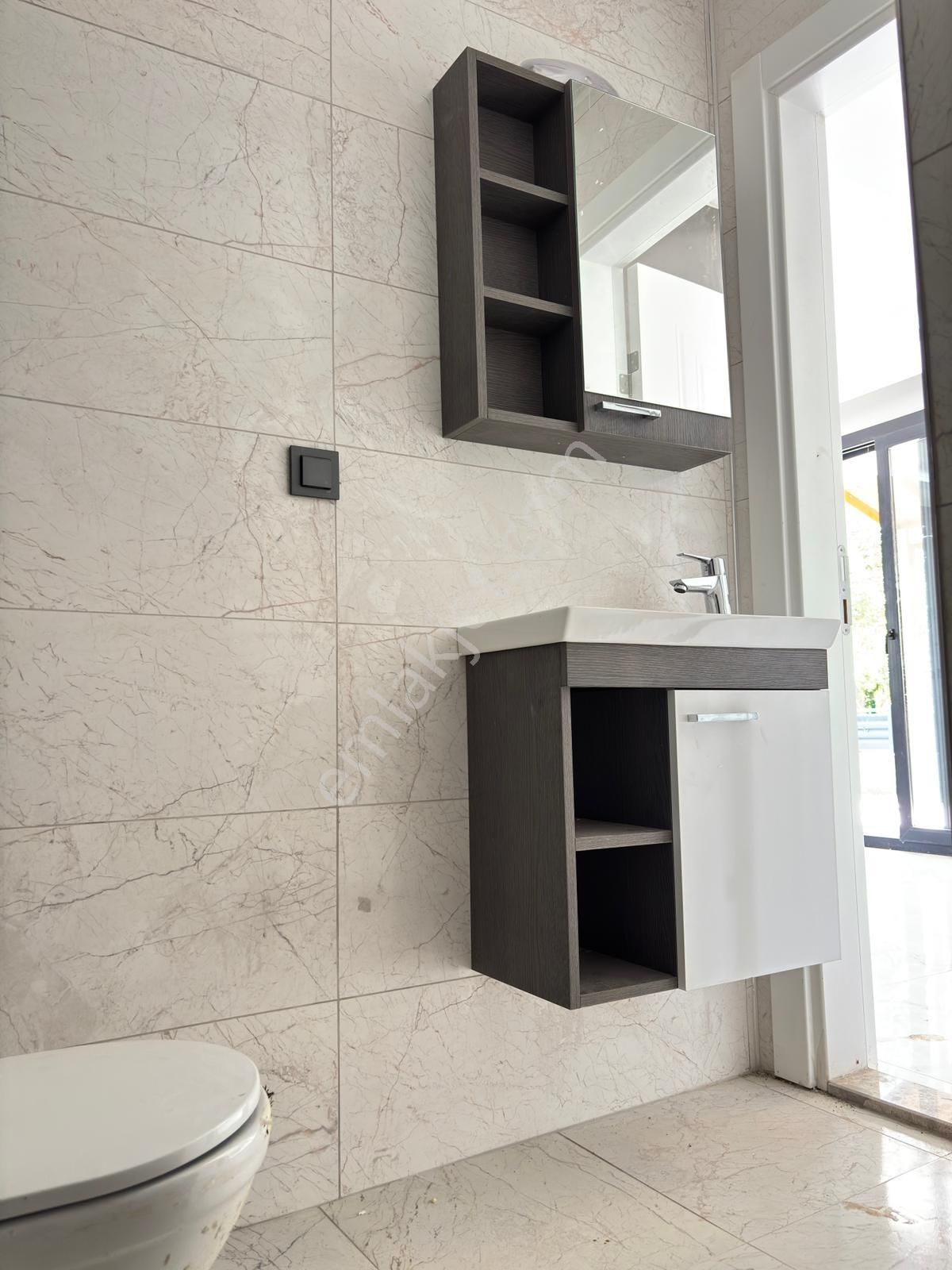 İzmir Seferihisr Payamlı Merkez'de Plaja 400m Bahçeli Satılık 4+1 Villa - Görsel 14