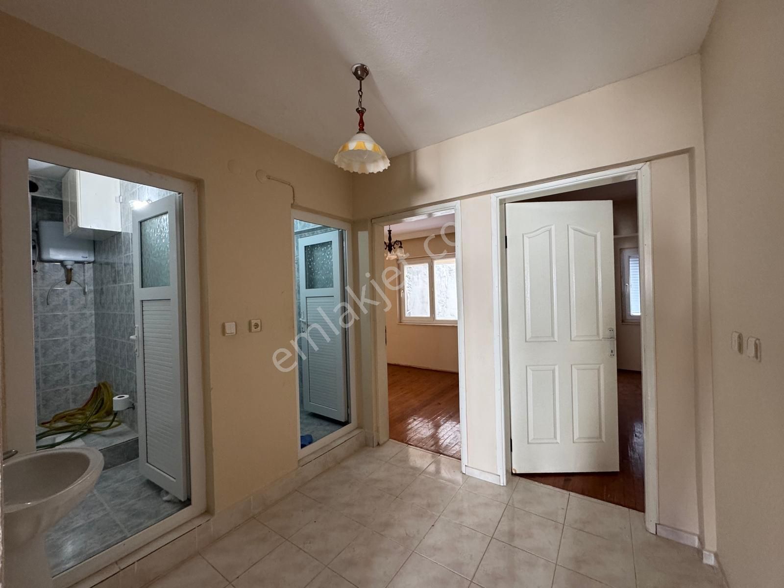 Kuşadası Güzelçamlı'da Satılık Ara Kat 2+1 Daire - Görsel 6