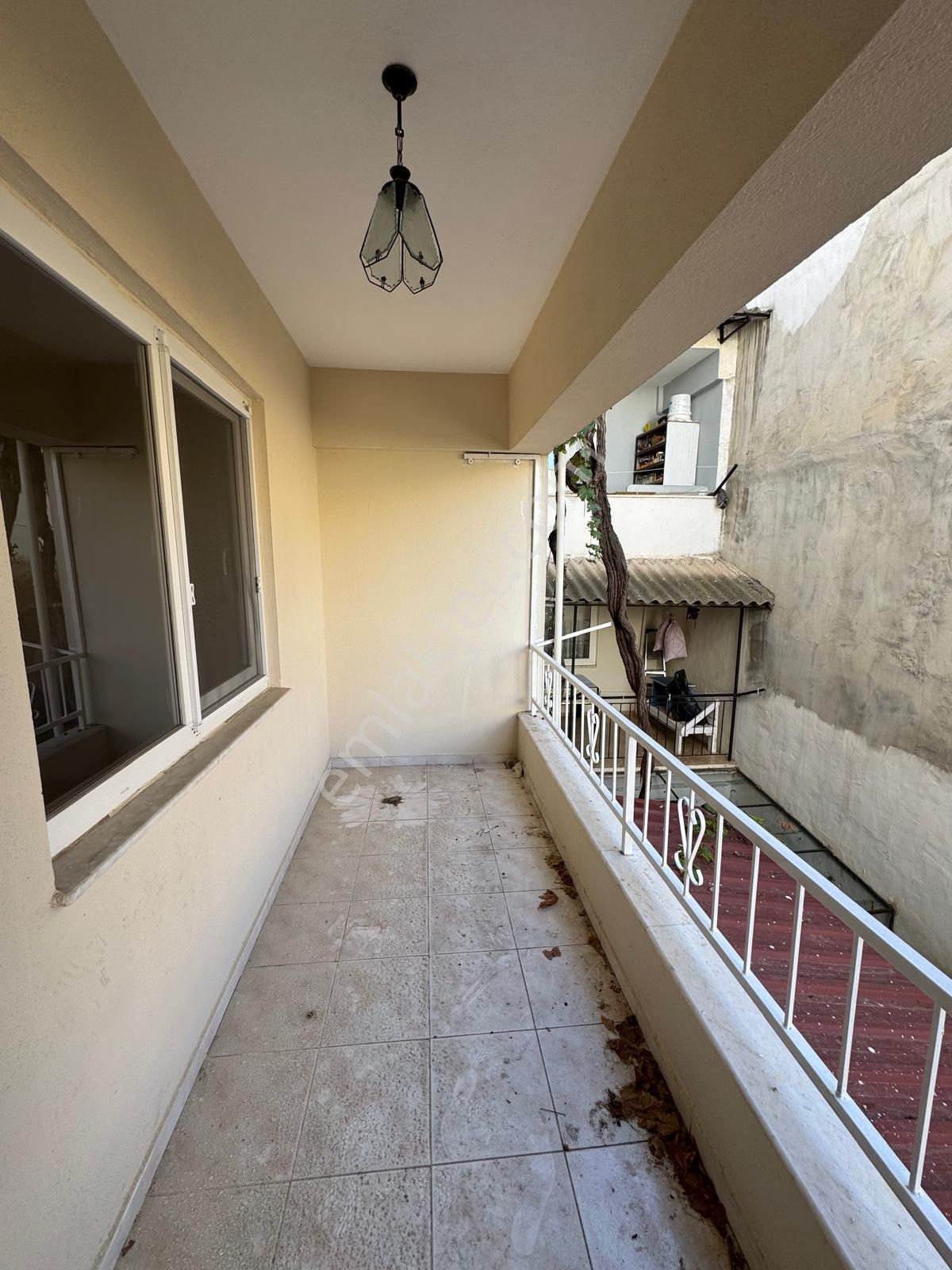 Kuşadası Güzelçamlı'da Satılık Ara Kat 2+1 Daire - Görsel 10