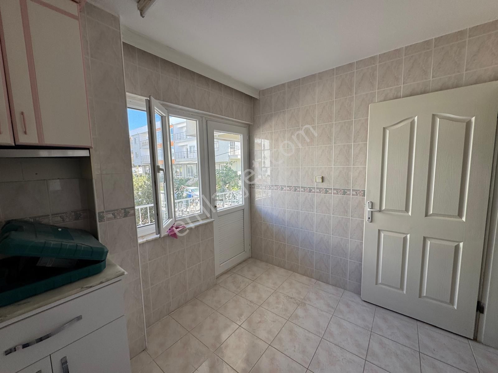 Kuşadası Güzelçamlı'da Satılık Ara Kat 2+1 Daire - Görsel 8