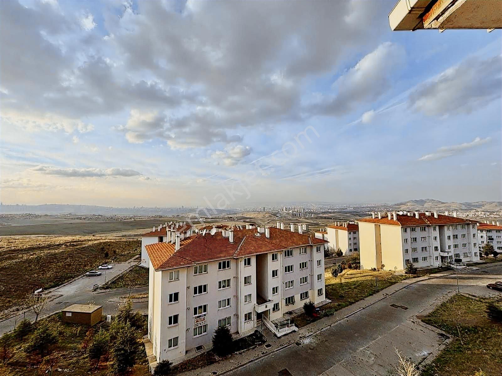 ▃toki'de Manzaralı Eşyalı Hazır Kiracılı Fırsat Daire!▃