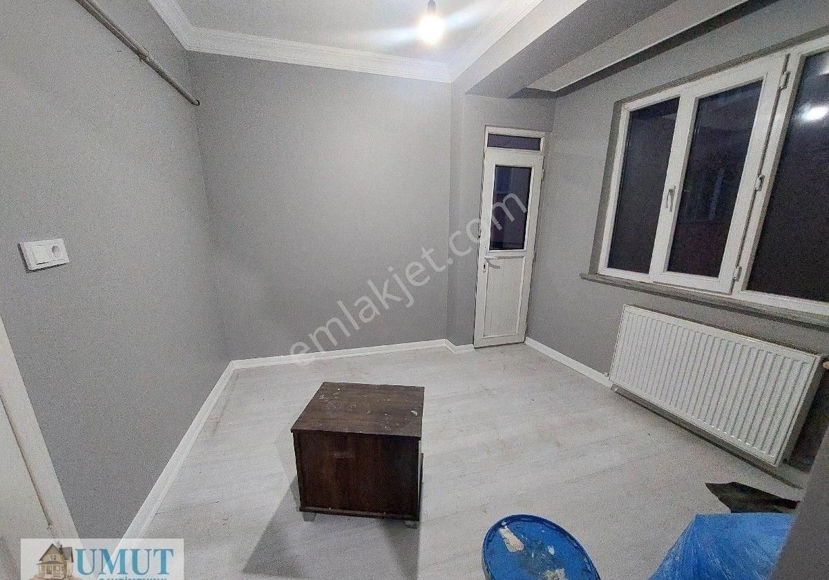 Gaziosmanpaşa Küçükköy Yeni Mah De Acil Satılık Daire 3.kat 2+1 85 M2 - Görsel 14