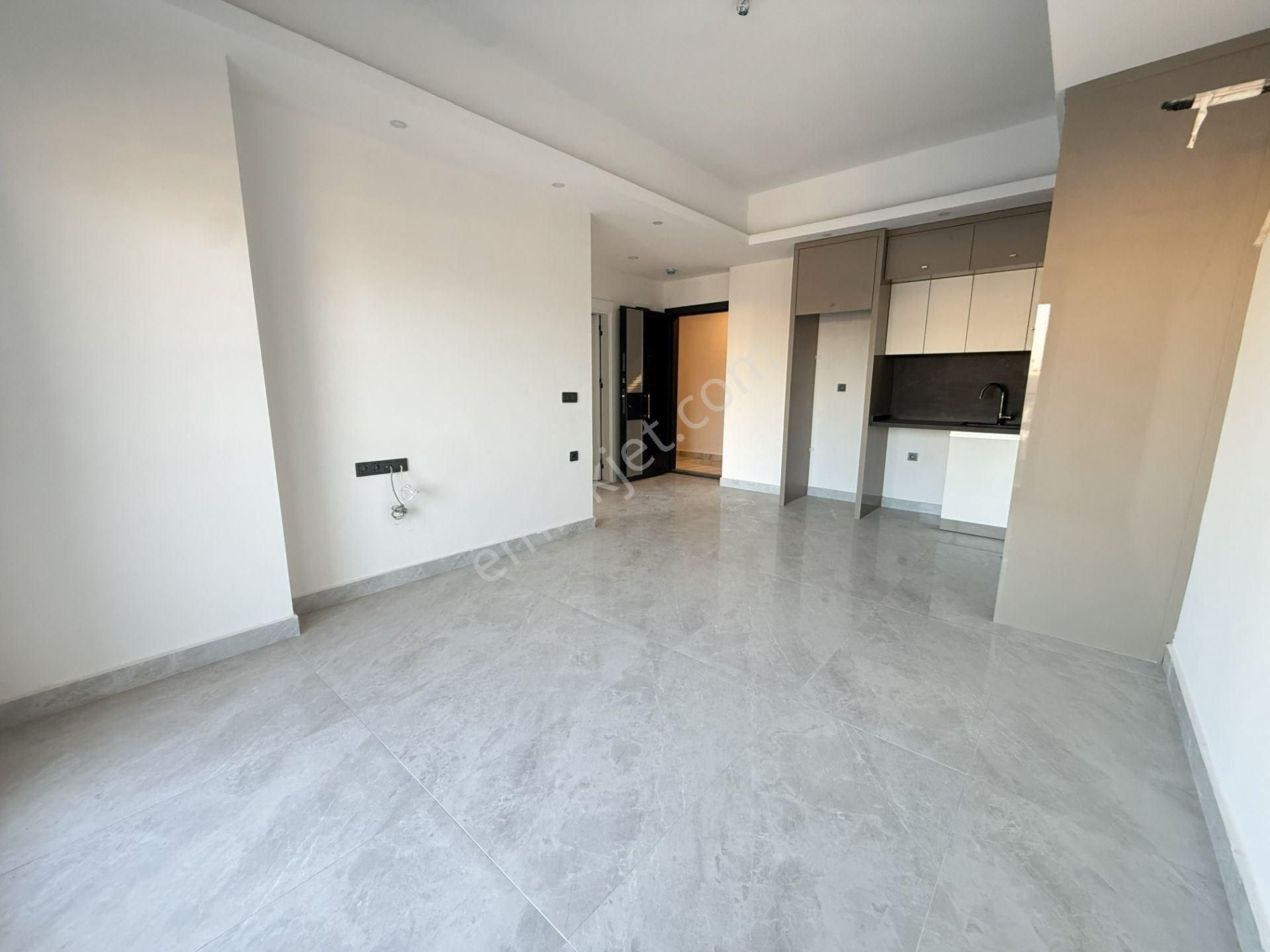 Alanya / Mahmutlar | Sosyal Alanlı Sitede | 1+1 Satılık Daire - Görsel 8