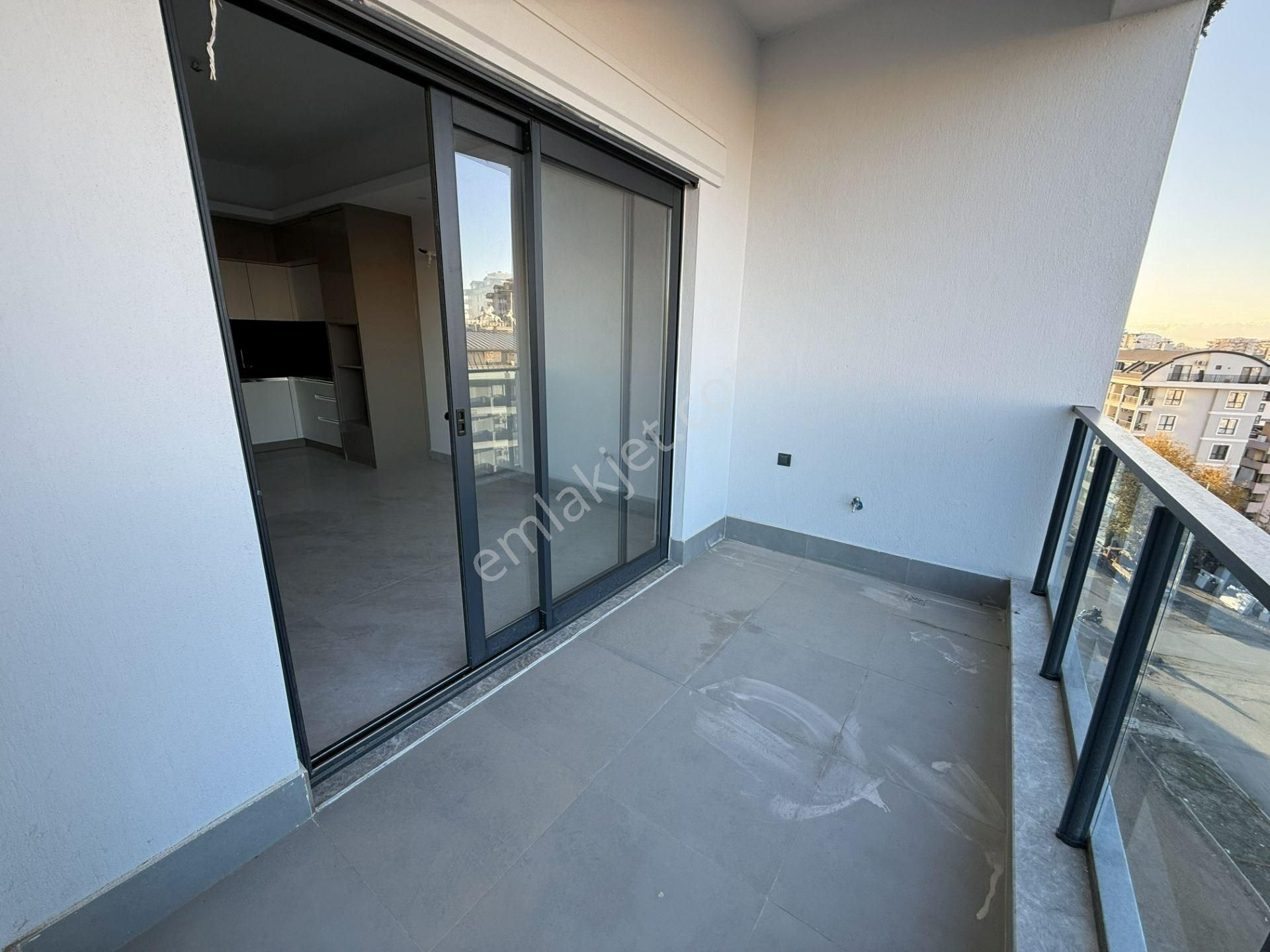 Alanya / Mahmutlar | Sosyal Alanlı Sitede | 1+1 Satılık Daire - Görsel 17