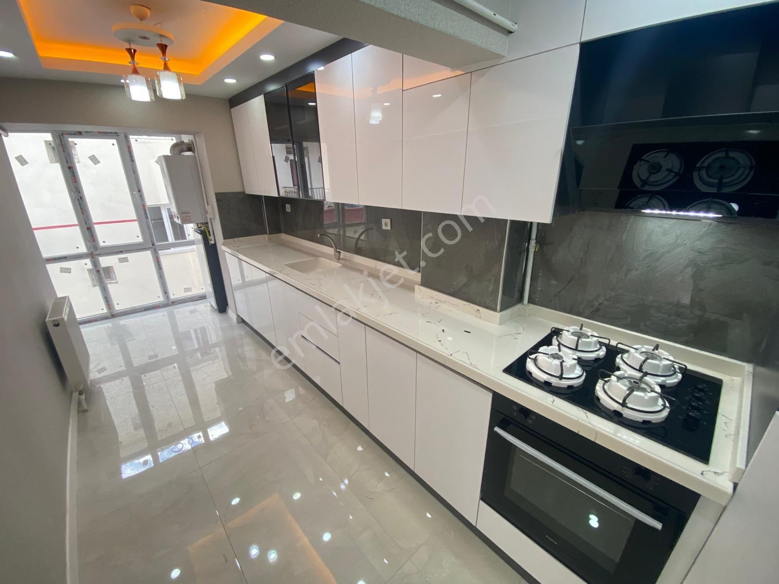 Emlak Danışmanım'dan Atatürk Mh. 3+1 Ultra Lüx 2.arakatta Boş Oturuma Hazır