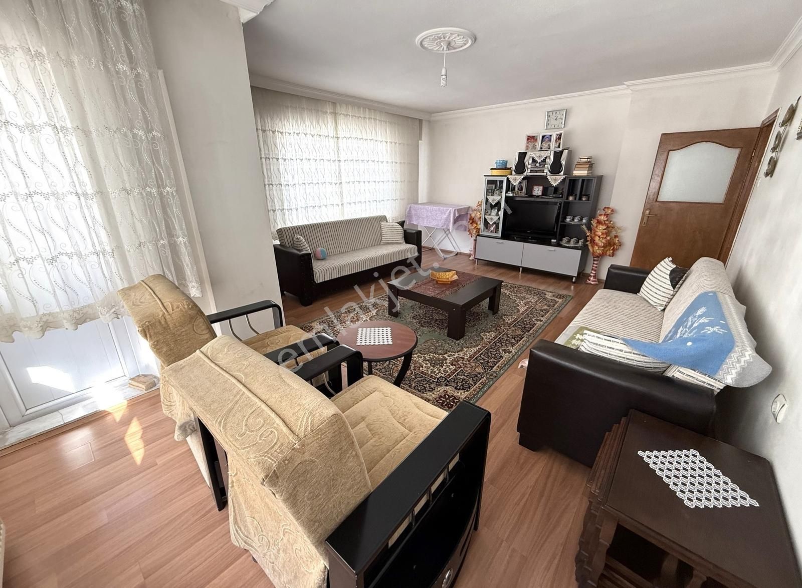 Dutluk Merkezde! Metro Yakını, Salon Bağımsız Manzaralı 3+1 - Görsel 5