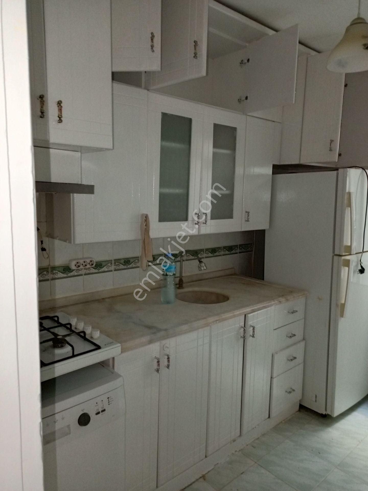 Menemen Kasımpaşa Mahallesinde Çarşı Merkez De Kiralık 2+1 Ara Kat Daire - Görsel 9