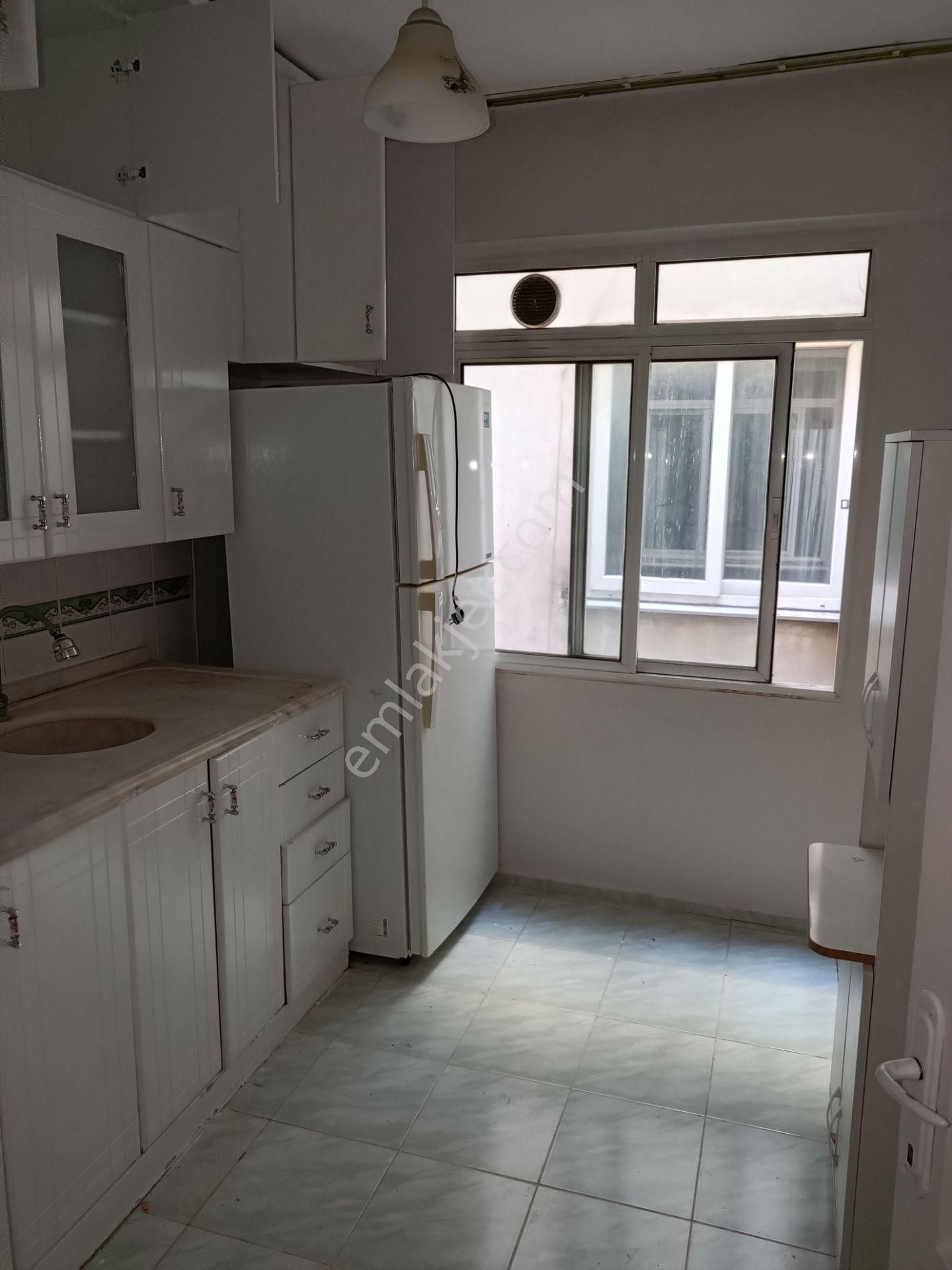 Menemen Kasımpaşa Mahallesinde Çarşı Merkez De Kiralık 2+1 Ara Kat Daire - Görsel 11