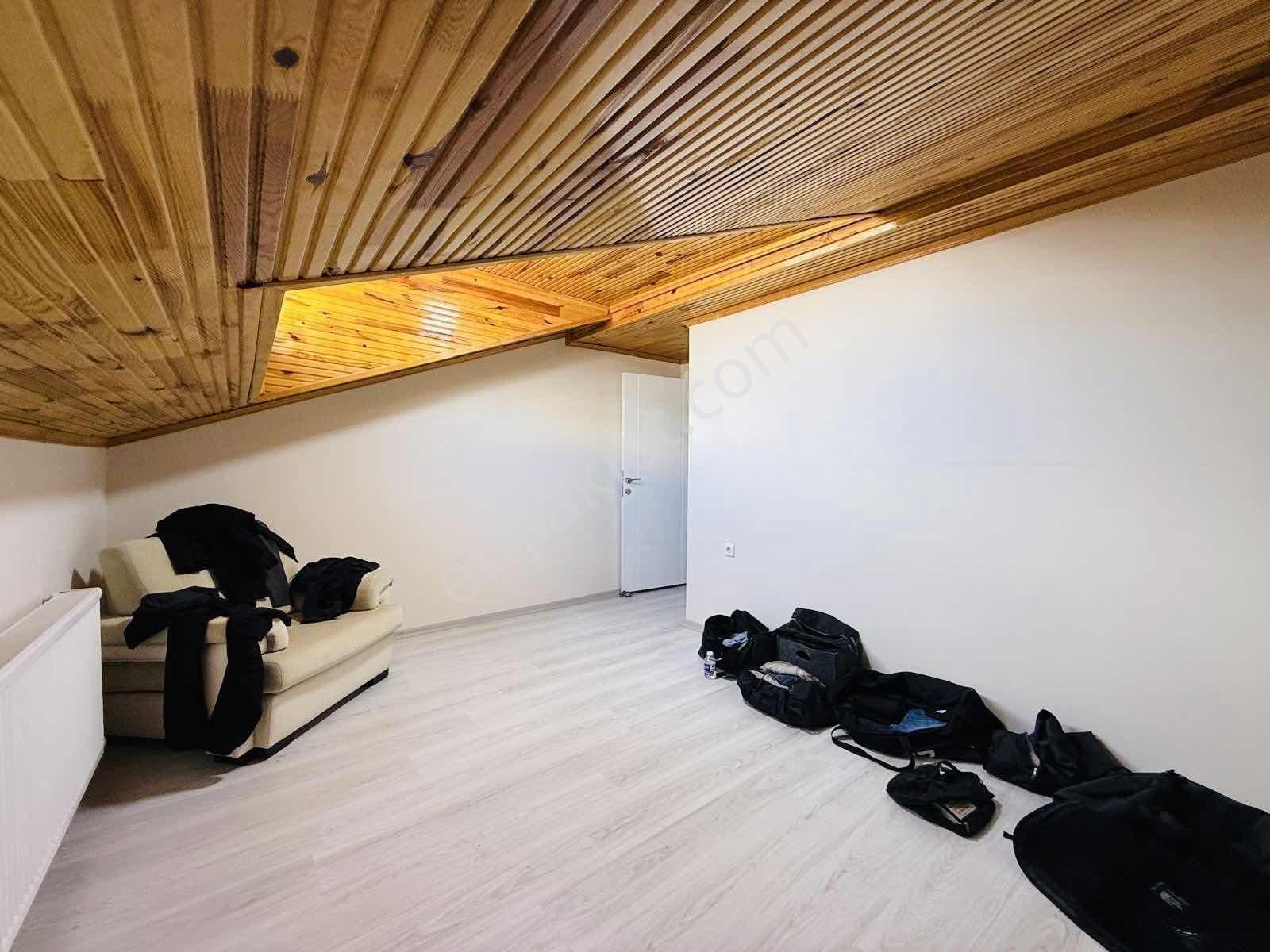 Atatürk Mah. Arena Park Yakını Asansörlü 3+2 Dubleks Daire - Görsel 20