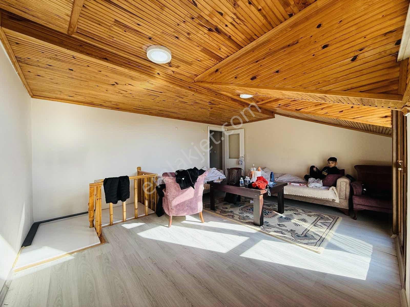 Atatürk Mah. Arena Park Yakını Asansörlü 3+2 Dubleks Daire - Görsel 13