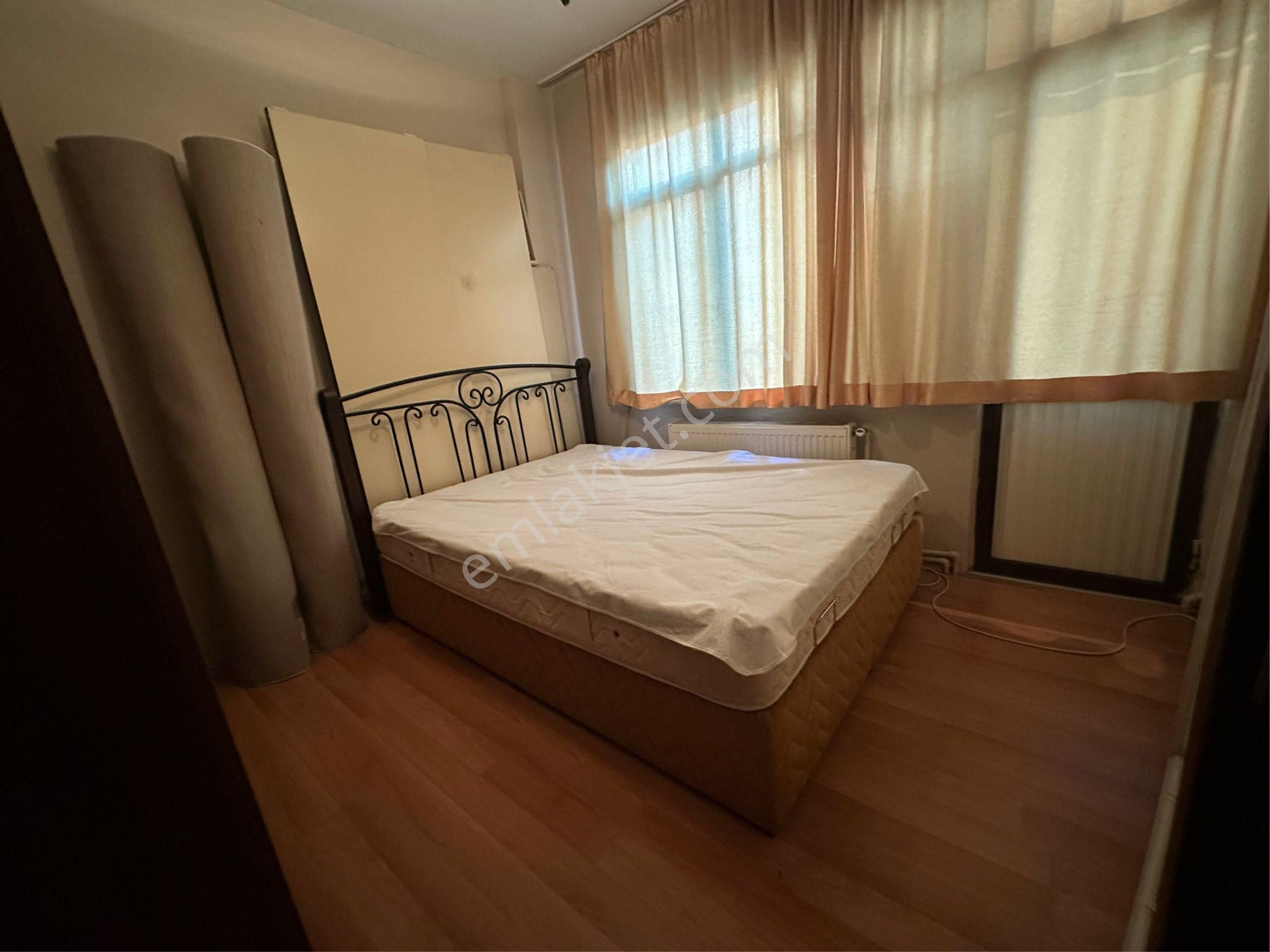 Ecem Emlaktan Kocamustafapaşa Perşembe Pazarı Mevkiinde Yüksek Giriş - Görsel 12