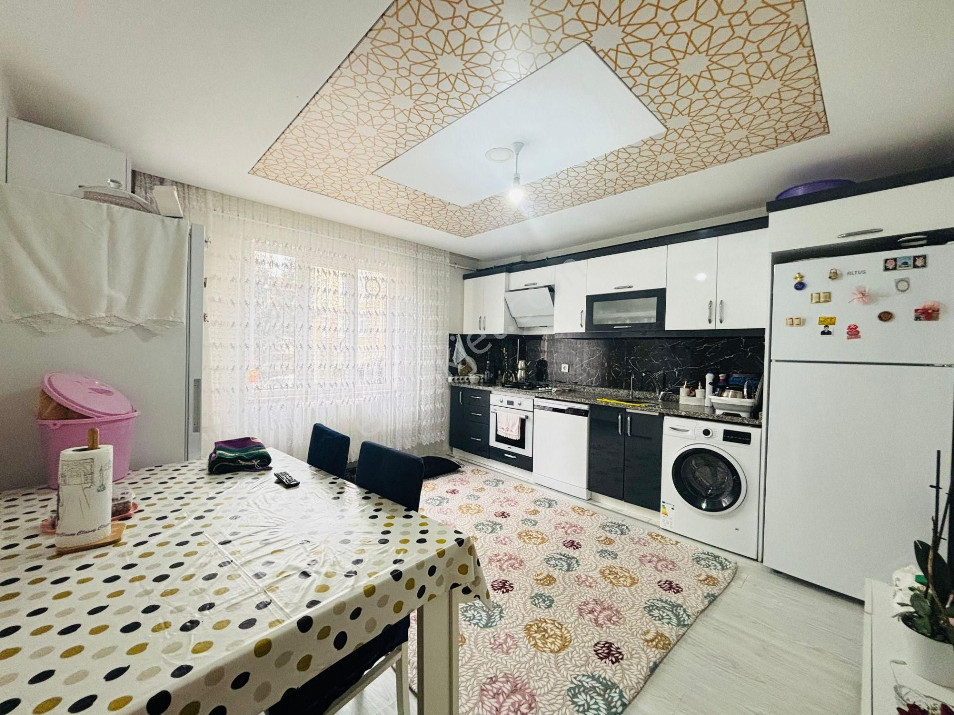 Güven'den Çerkezköy'de Lemar Avm Civarı Okullar Bölgesi 2+1daire - Görsel 5