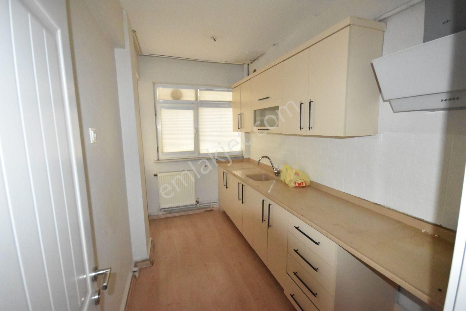 Seba'dan Kemalpaşa Mh Halkalı Cd Çok Yakın Yatırımlık Satılık Bina... - Görsel 19