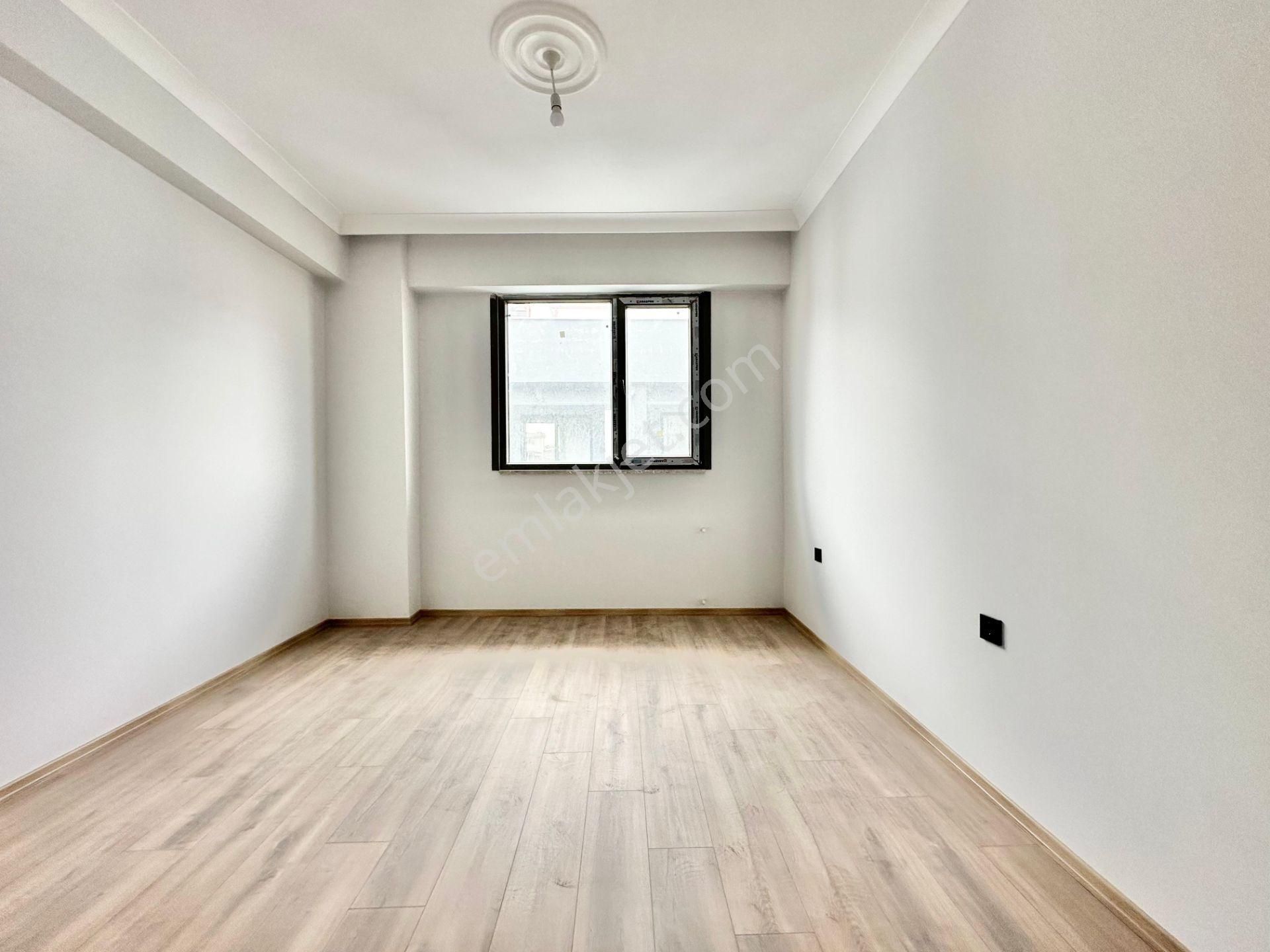 ꧁ay Emlaktan꧂akçay Merkezde Ön Cephe Doğa Manzaralı Çift Teraslı Satılık 4+1 Dubleks Daire - Görsel 5