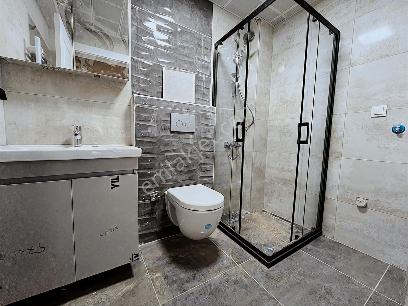 Sbell'den Bahçelievler'de Lüks Binada Ön Cephede 2+1 Sıfır Daire - Görsel 9