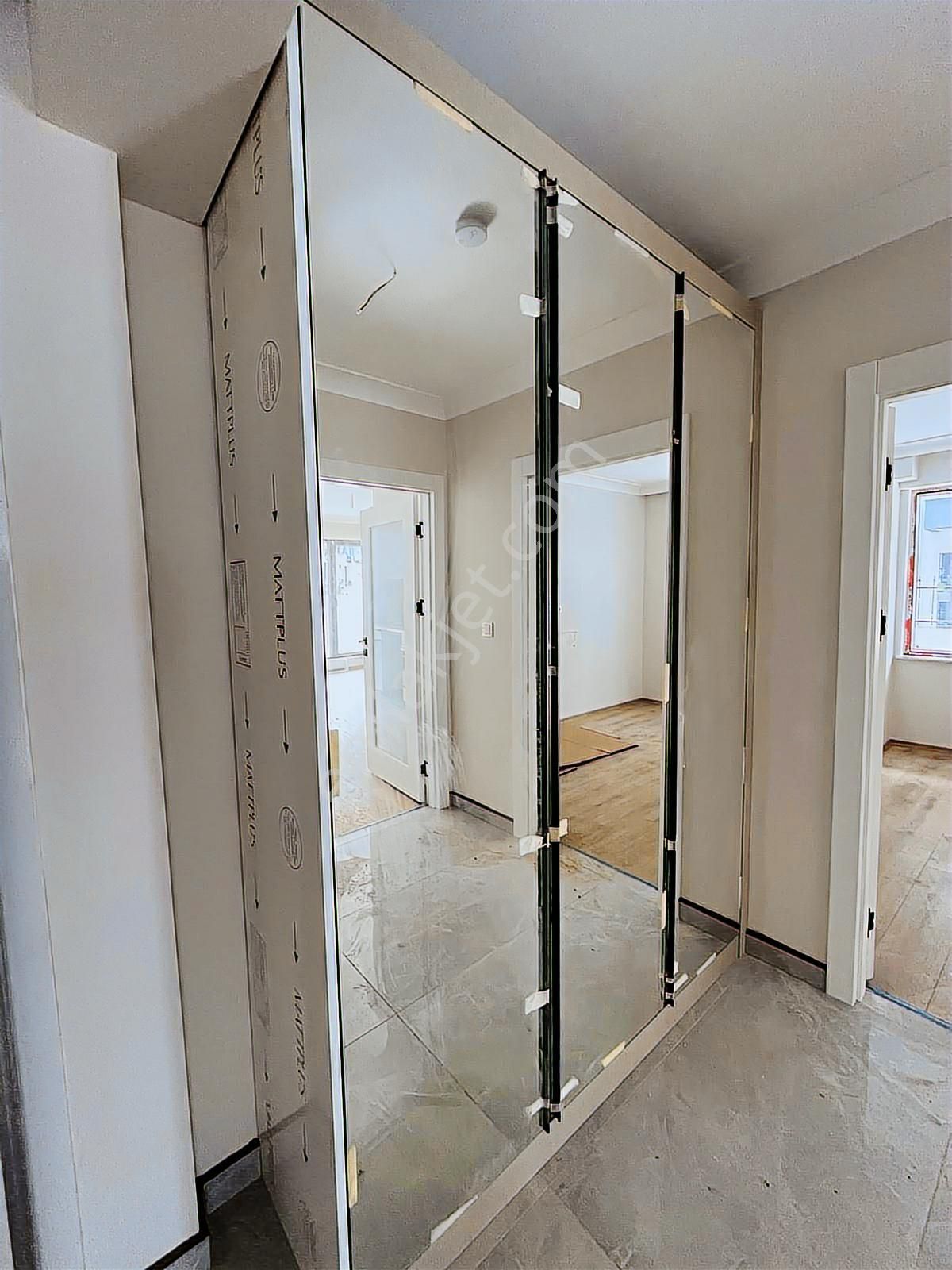 Sbell'den Bahçelievler'de Lüks Binada Ön Cephede 2+1 Sıfır Daire - Görsel 12