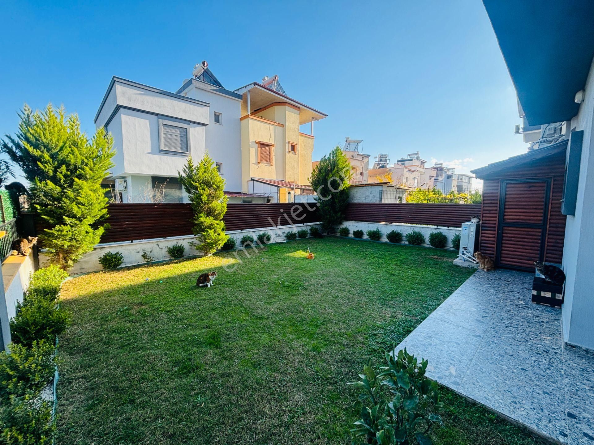 İzmir Seferihisar Cumhuriyet Mahallesi’nde 3+1 Müstakil ﻿ Tripleks Yazlık Villa - Görsel 14
