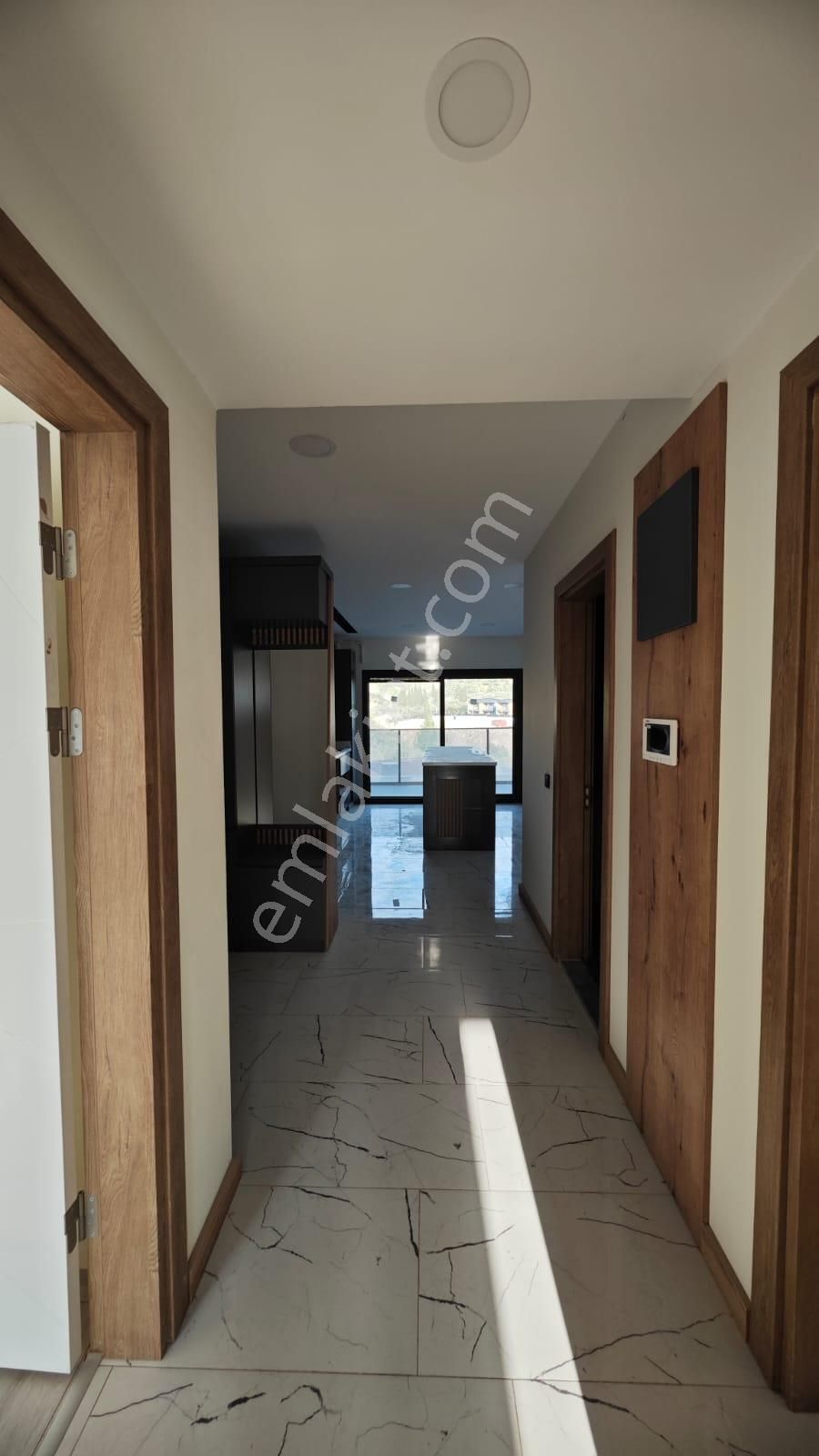 Ege Mahallesi'nde 3+1 Ara Kat Site İçi Daire - Görsel 5