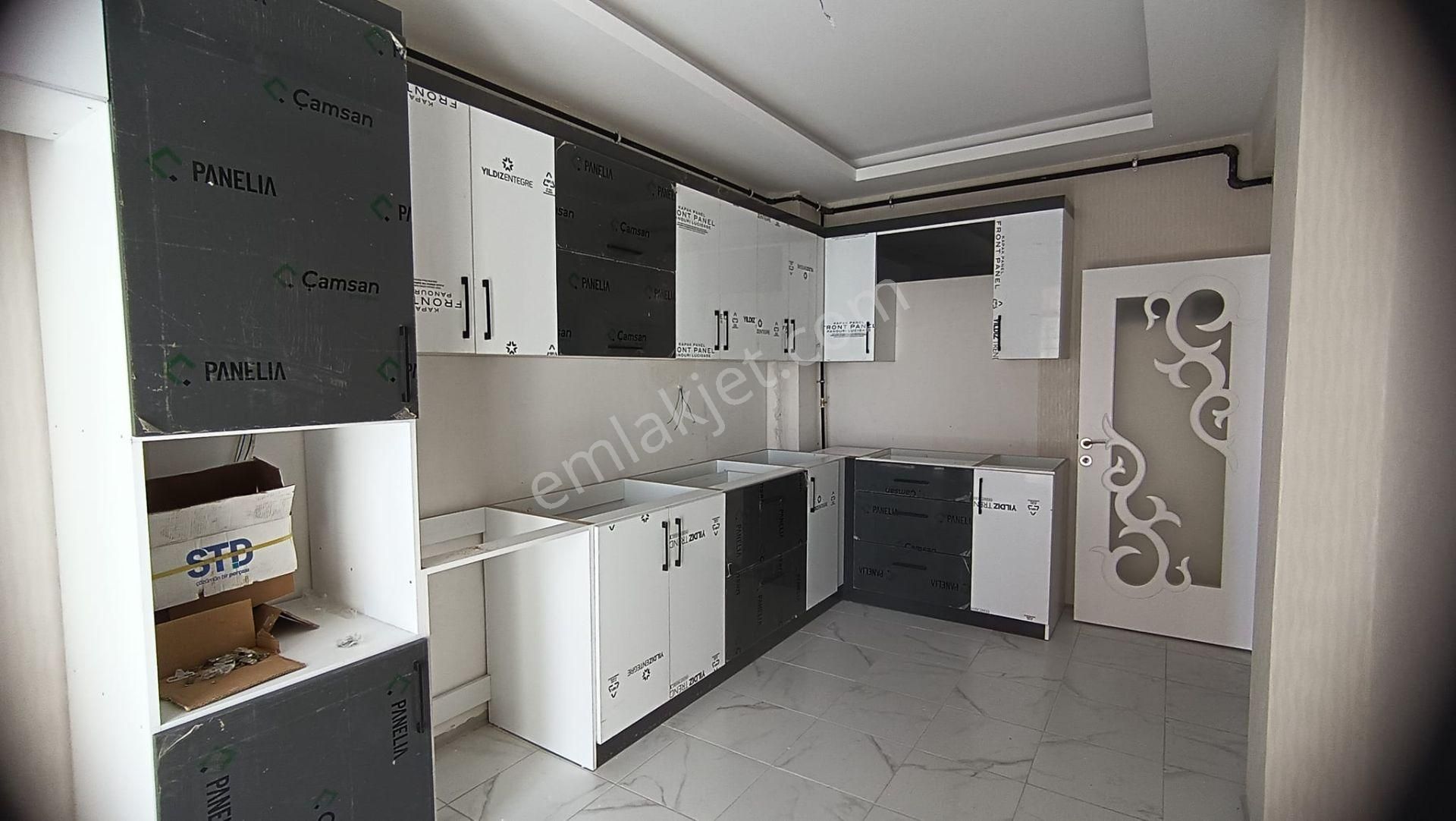 Emrah Çiftci'den Selçuklu Selahaddin Eyyubi Mah.kelebekler Vadisi Civarı Satılık 3+1 Lüks Daire - Görsel 2