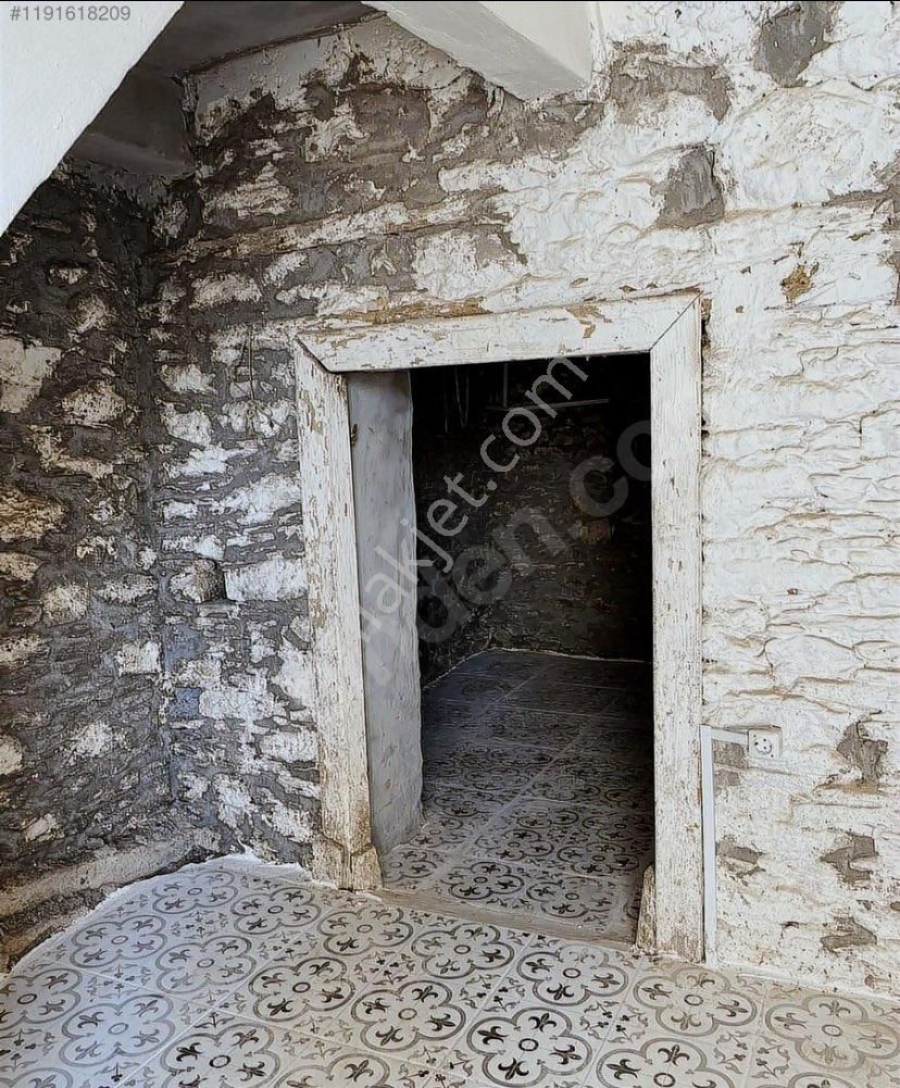 Seferihisar Beylikdüzü’nde Deniz Manzaralı Müstakil Ev - Görsel 22