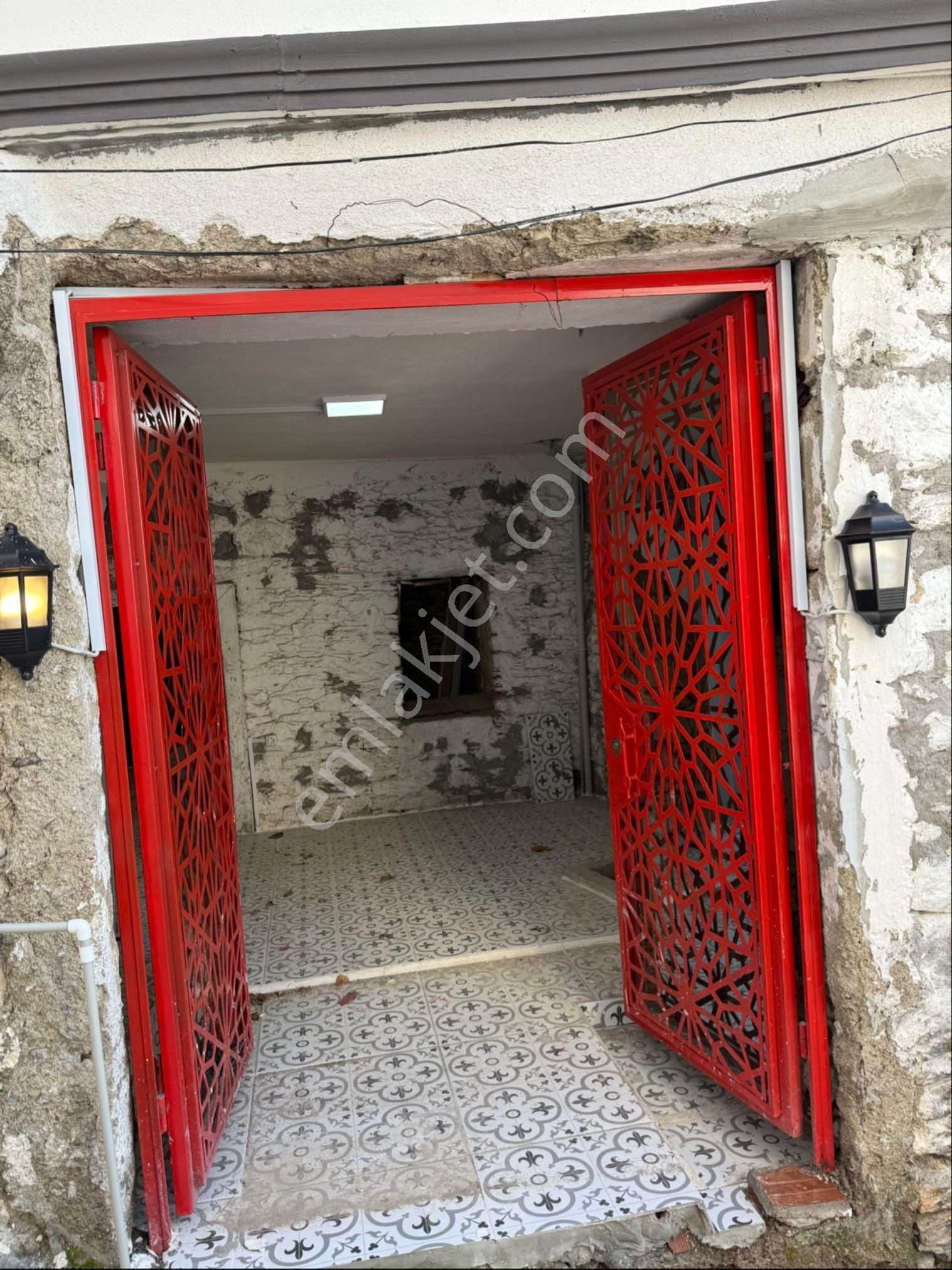 Seferihisar Beylikdüzü’nde Deniz Manzaralı Müstakil Ev - Görsel 3