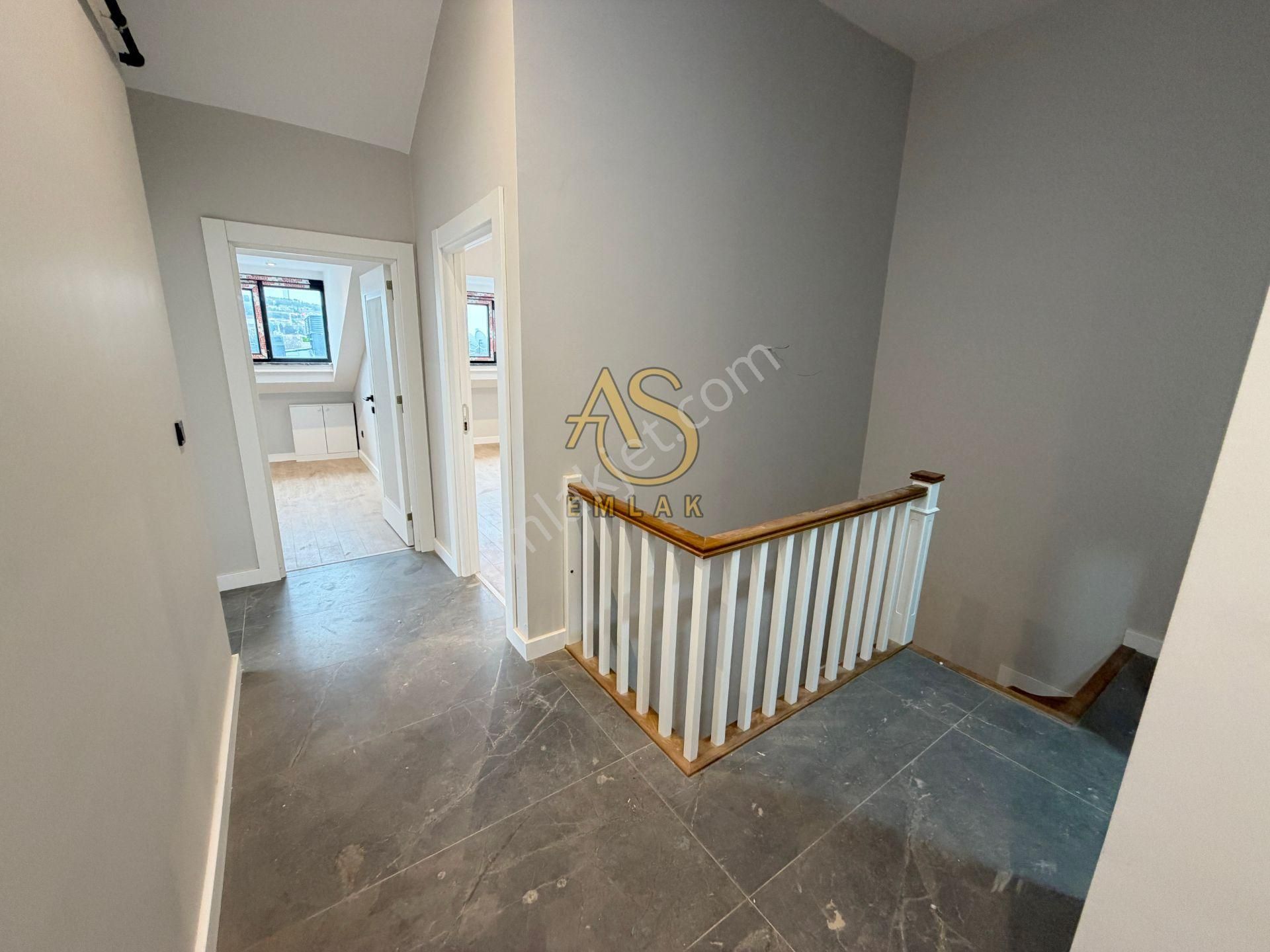 As Emlak'tan 3+2 Altunizade Ay Konaklarında Otoparklı Dublex - Görsel 14