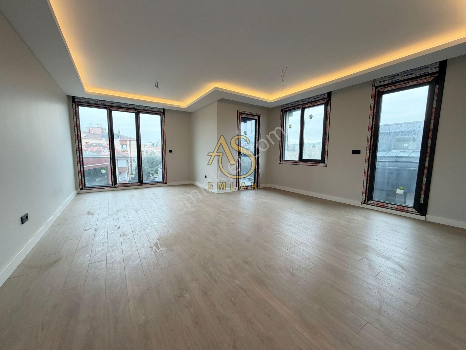 As Emlak'tan 3+2 Altunizade Ay Konaklarında Otoparklı Dublex - Görsel 3