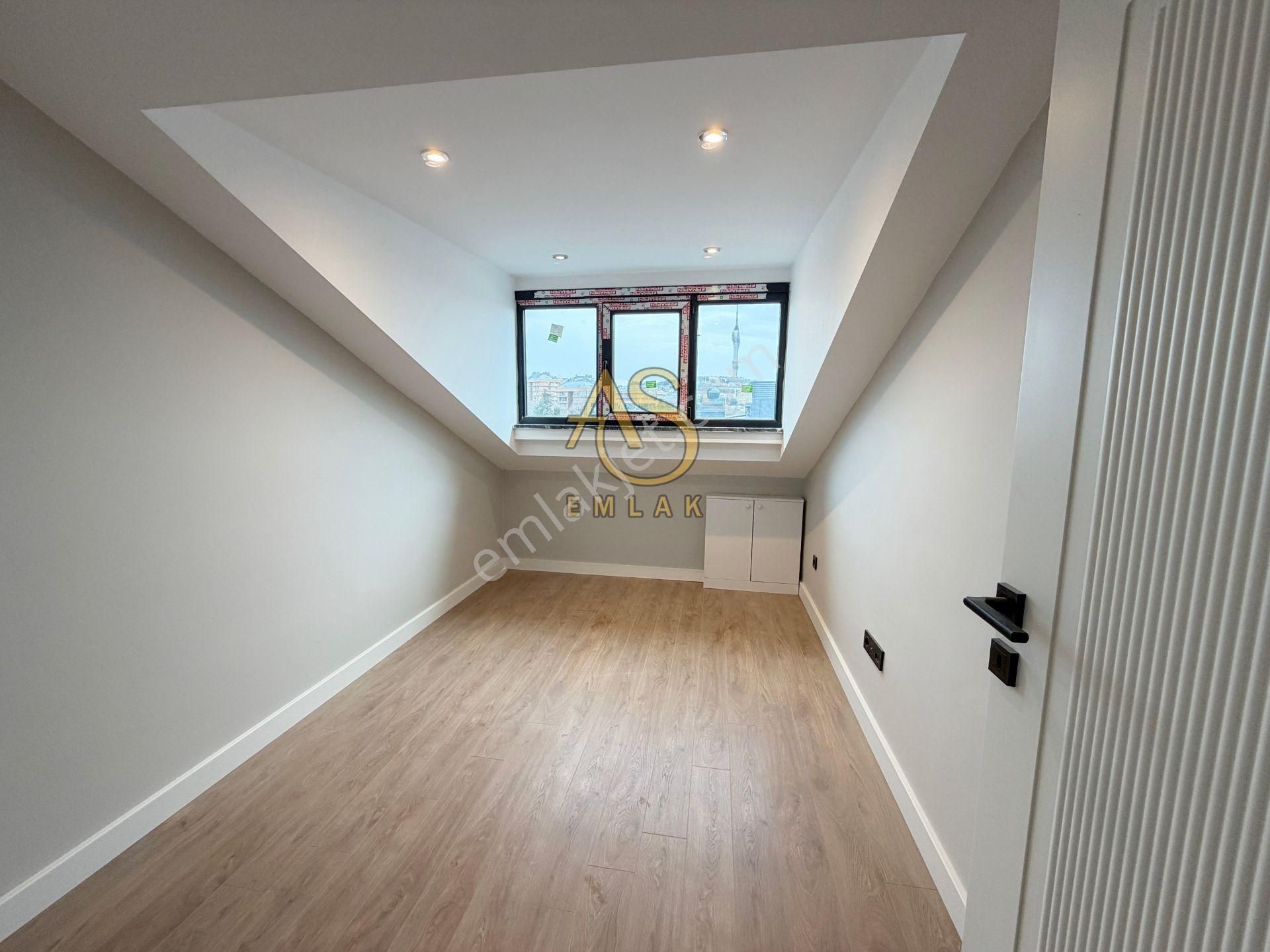 As Emlak'tan 3+2 Altunizade Ay Konaklarında Otoparklı Dublex - Görsel 28