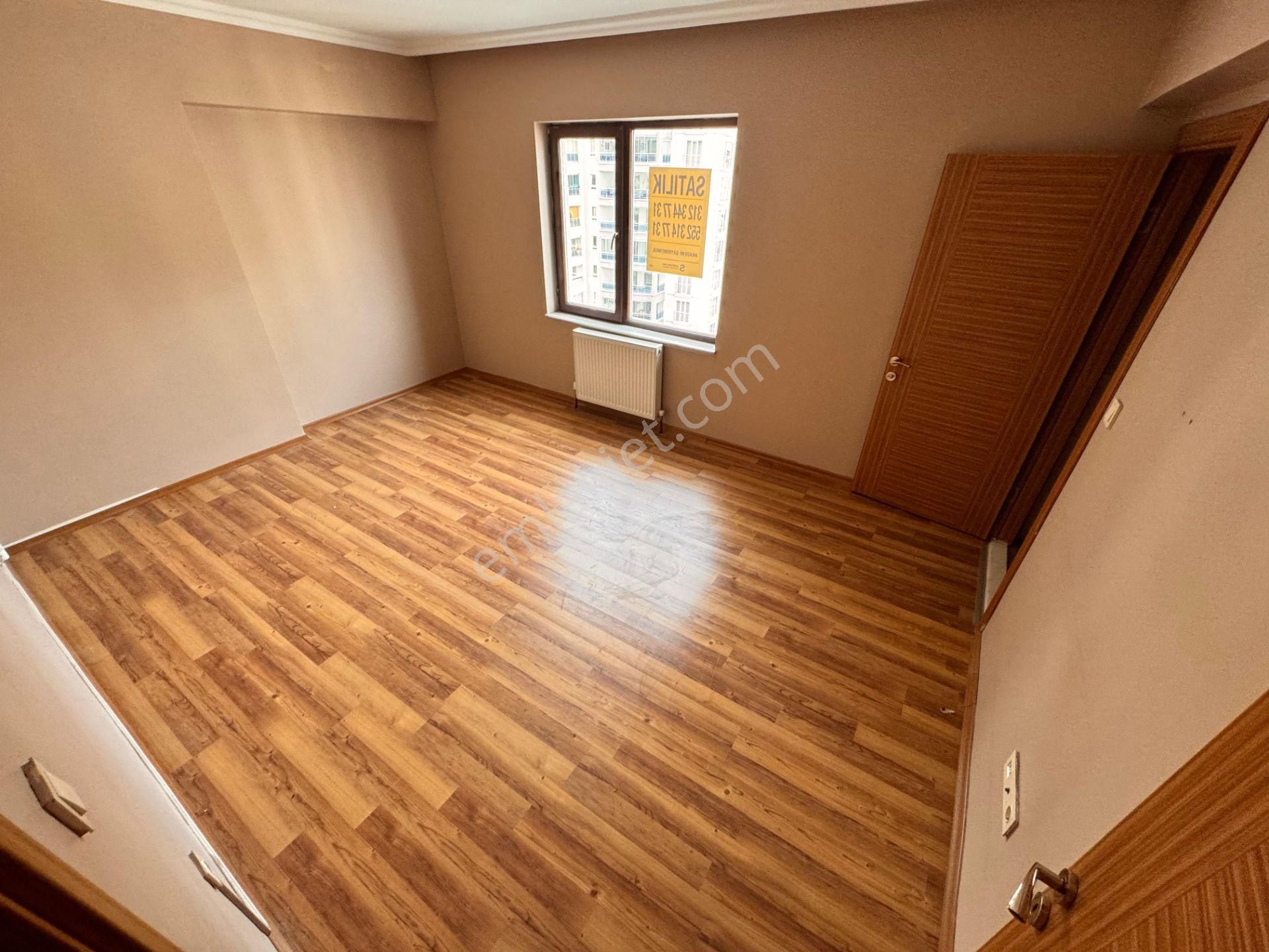 Etlik Şehir Hastanesi Yakını Site İçerisinde Manzaralı E. Banyolu 4+1 Satılık Daire - Görsel 11