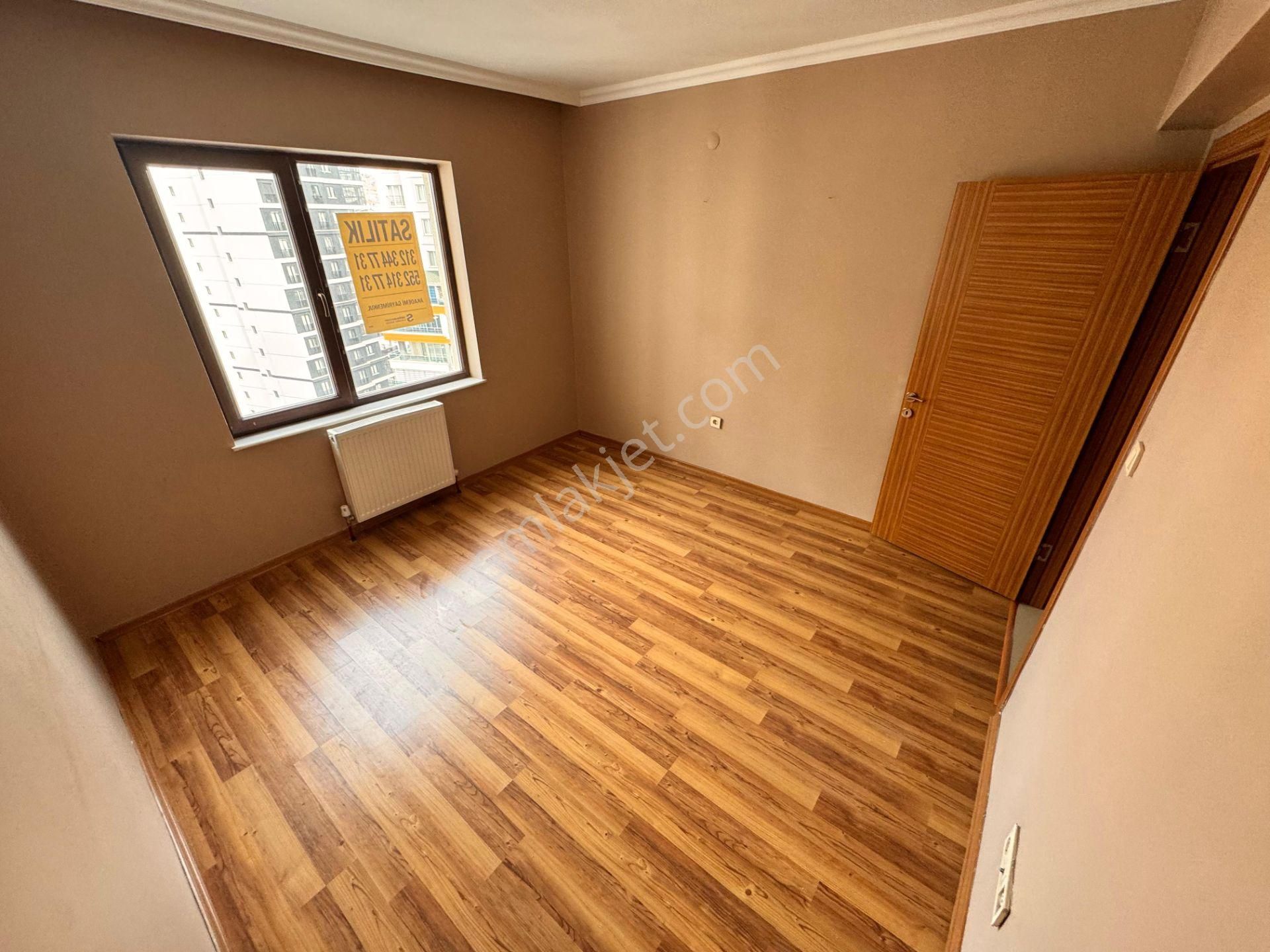 Etlik Şehir Hastanesi Yakını Site İçerisinde Manzaralı E. Banyolu 4+1 Satılık Daire - Görsel 13