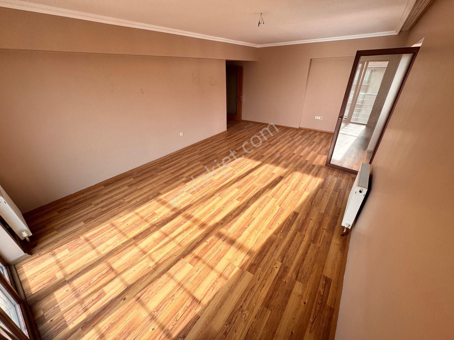 Etlik Şehir Hastanesi Yakını Site İçerisinde Manzaralı E. Banyolu 4+1 Satılık Daire - Görsel 7