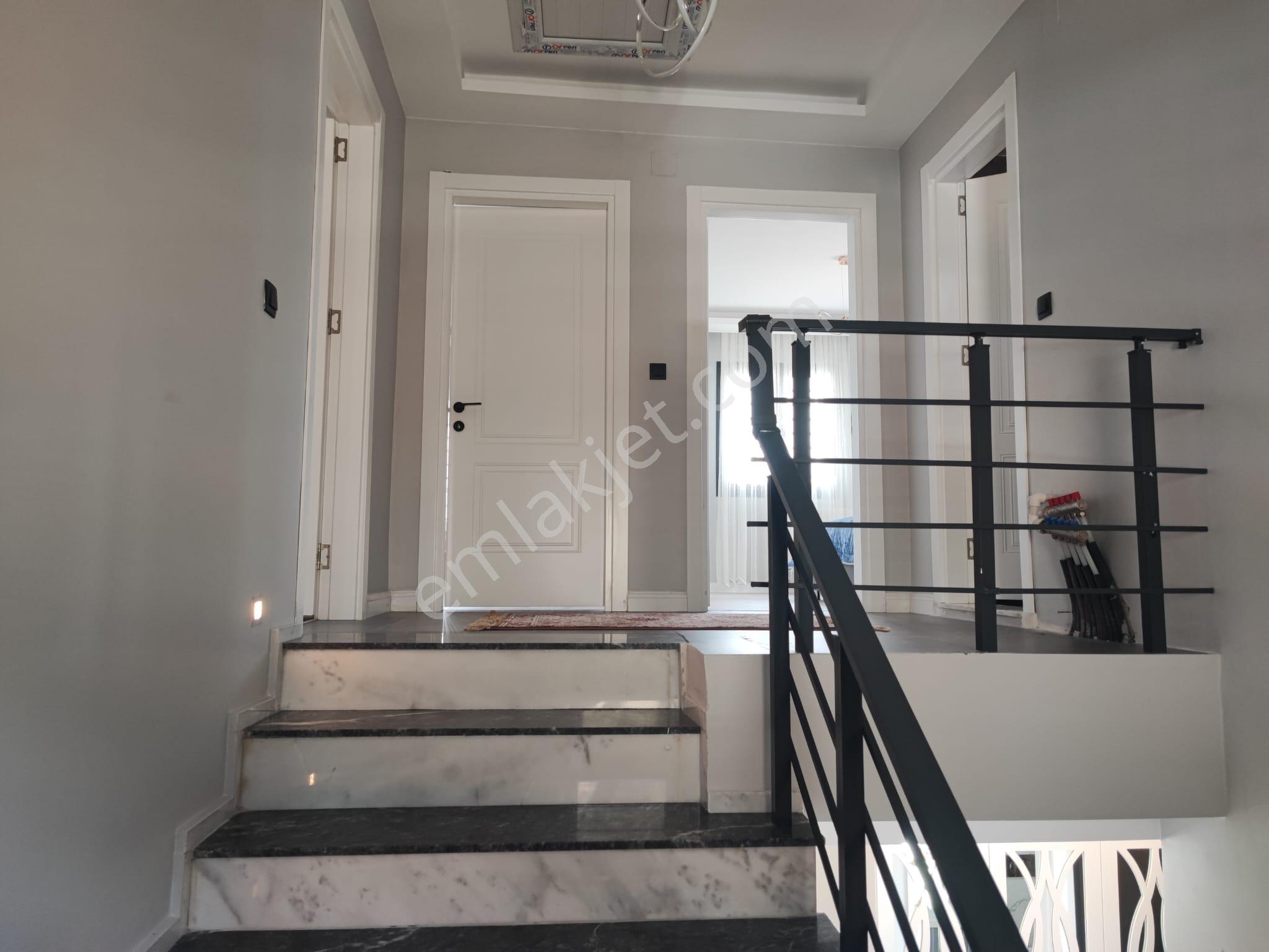 Kar Emlaktan Yenikonacık Bozkırlı Mevkiinde 4+1 Ultra Lüx Satılık Villa - Görsel 11