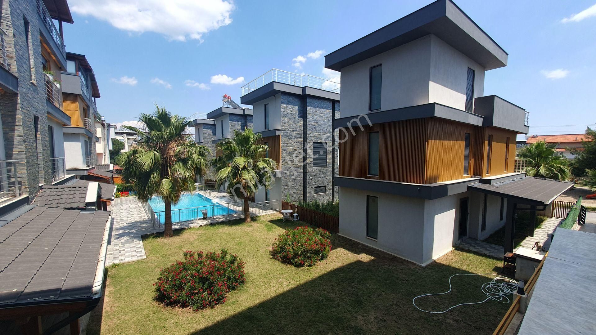 İzmir Seferihisar Payamlı’da 3+1 Havuzlu Site İçerisinde Satılık Trıpleks Yazlık - Görsel 35