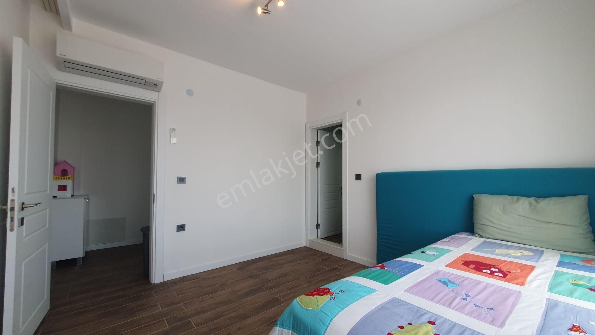 İzmir Seferihisar Payamlı’da 3+1 Havuzlu Site İçerisinde Satılık Trıpleks Yazlık - Görsel 27