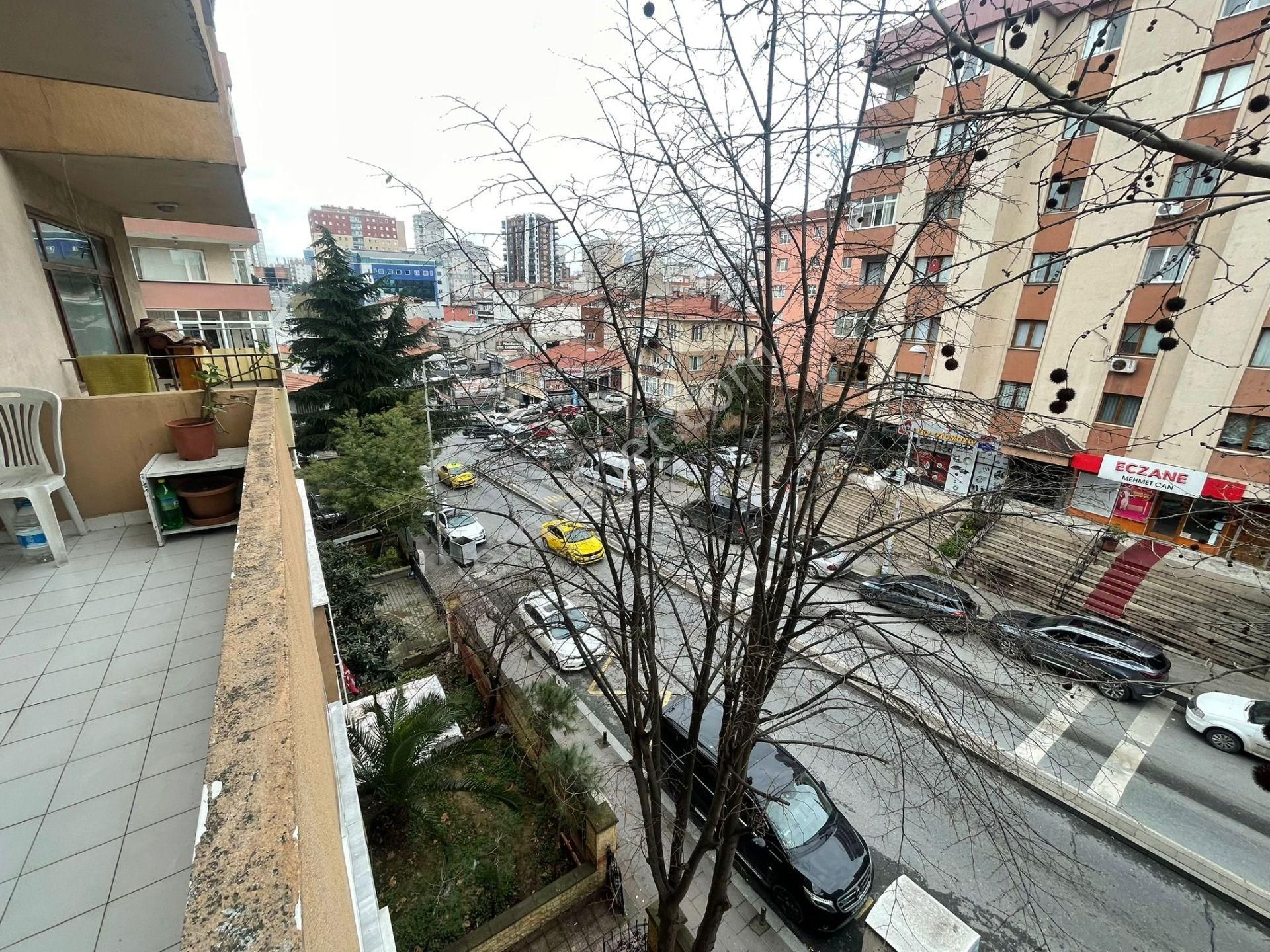 Emlak Dünyasından Full Eşyalı Site İçi Ara Katta Geniş Aileye Uygun Kullanışlı 3+1 - Görsel 29