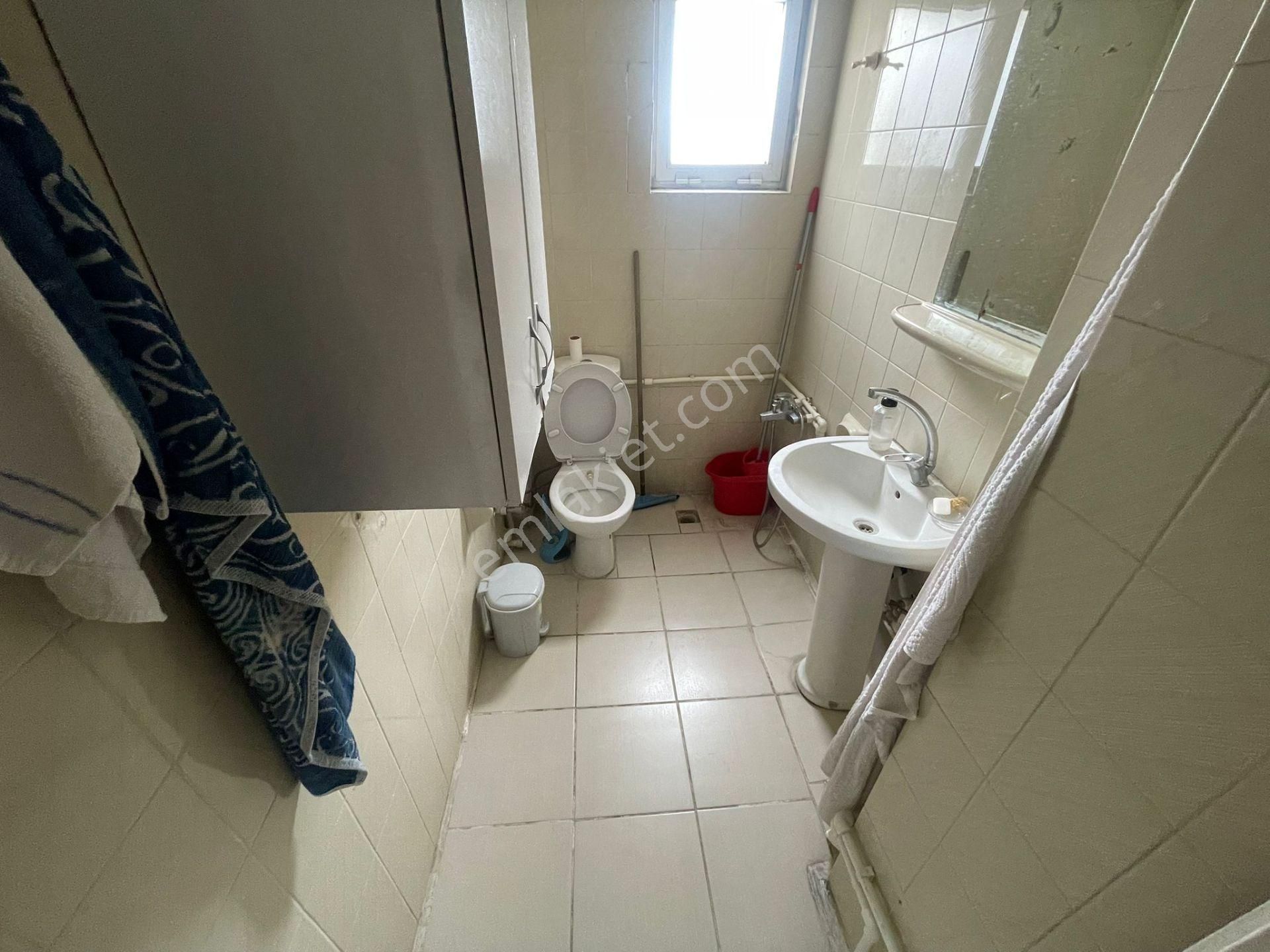 Emlak Dünyasından Full Eşyalı Site İçi Ara Katta Geniş Aileye Uygun Kullanışlı 3+1 - Görsel 23