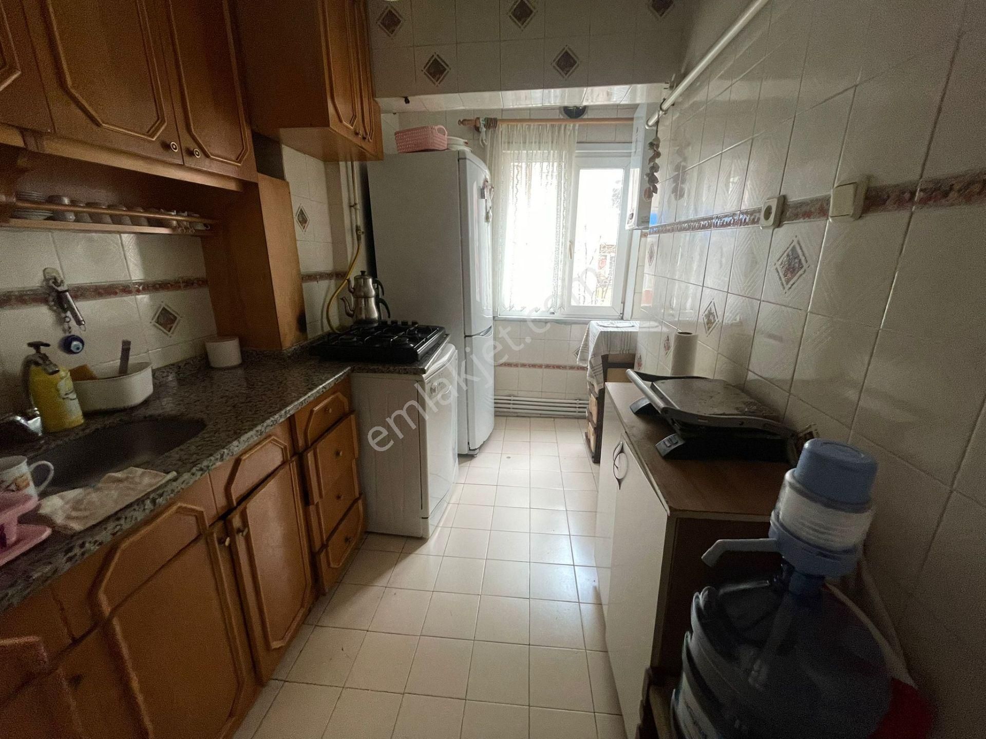 Emlak Dünyasından Full Eşyalı Site İçi Ara Katta Geniş Aileye Uygun Kullanışlı 3+1 - Görsel 17