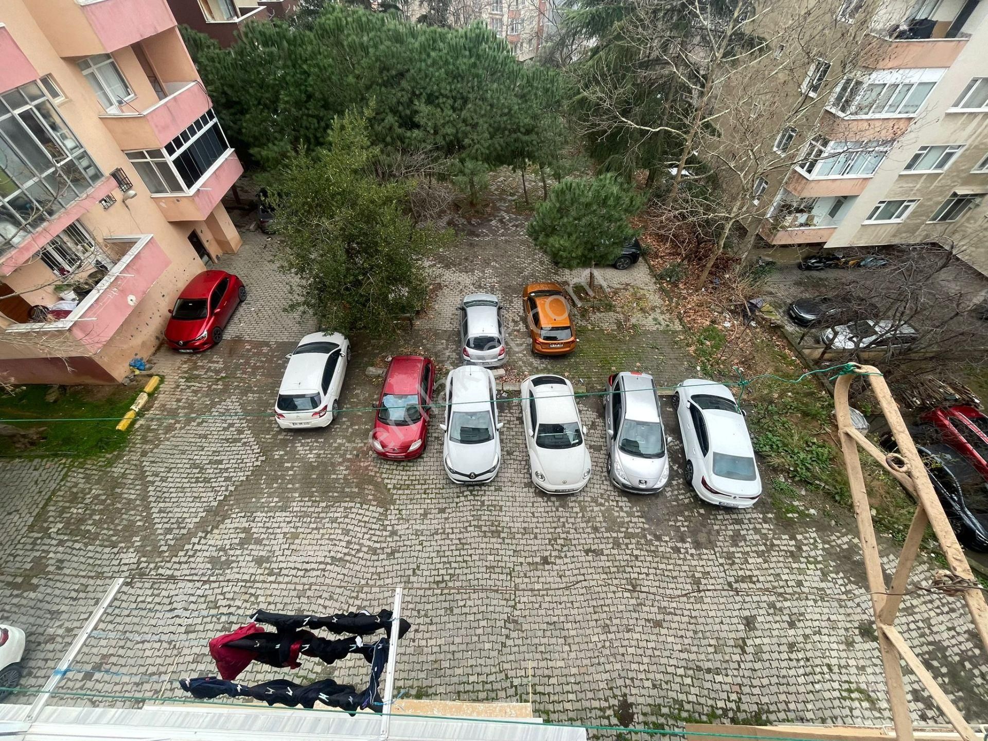 Emlak Dünyasından Full Eşyalı Site İçi Ara Katta Geniş Aileye Uygun Kullanışlı 3+1 - Görsel 35