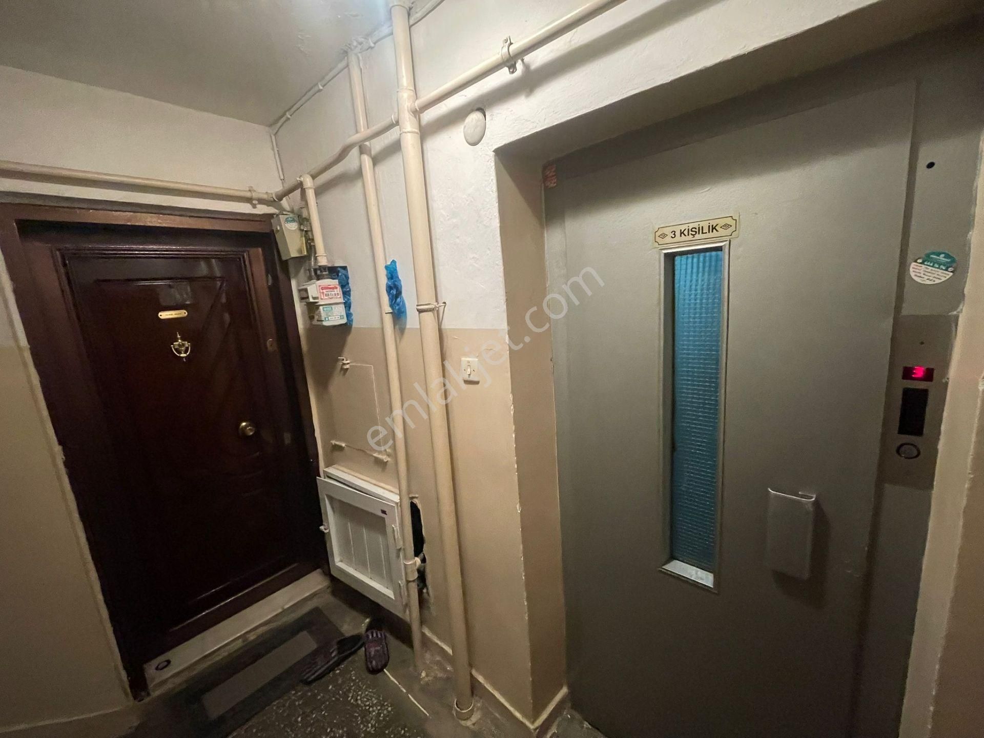 Emlak Dünyasından Full Eşyalı Site İçi Ara Katta Geniş Aileye Uygun Kullanışlı 3+1 - Görsel 26