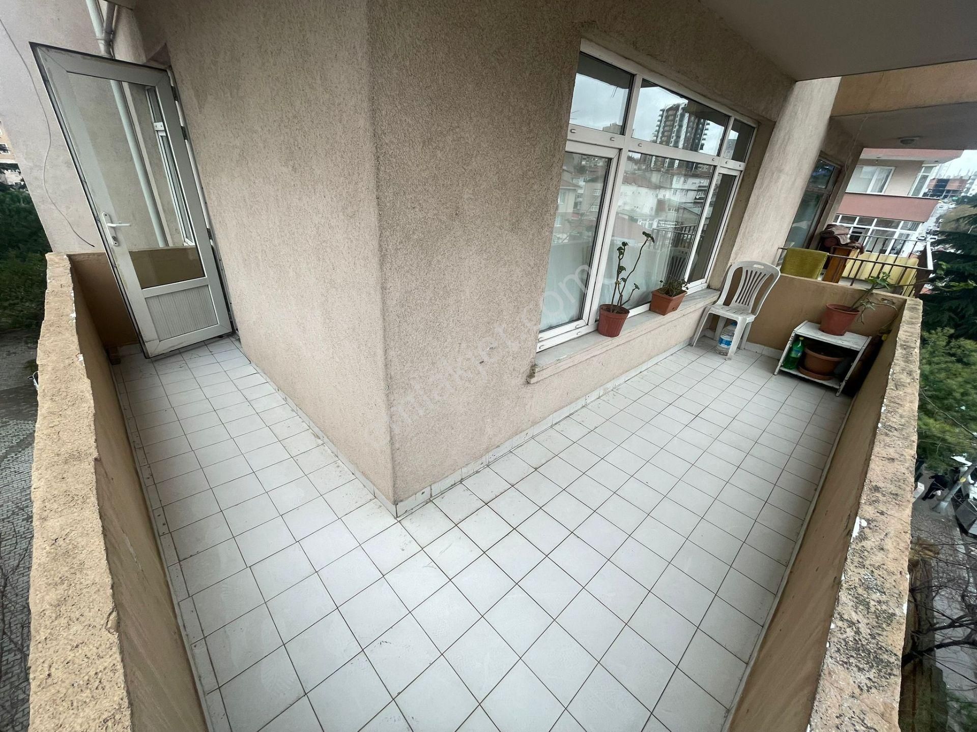 Emlak Dünyasından Full Eşyalı Site İçi Ara Katta Geniş Aileye Uygun Kullanışlı 3+1 - Görsel 19