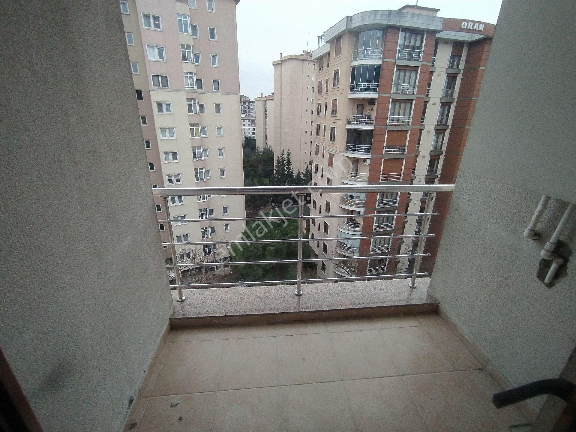 Plusofis Emlak Kozyatağı Selimoğlu Residence Kiralık Daire - Görsel 12