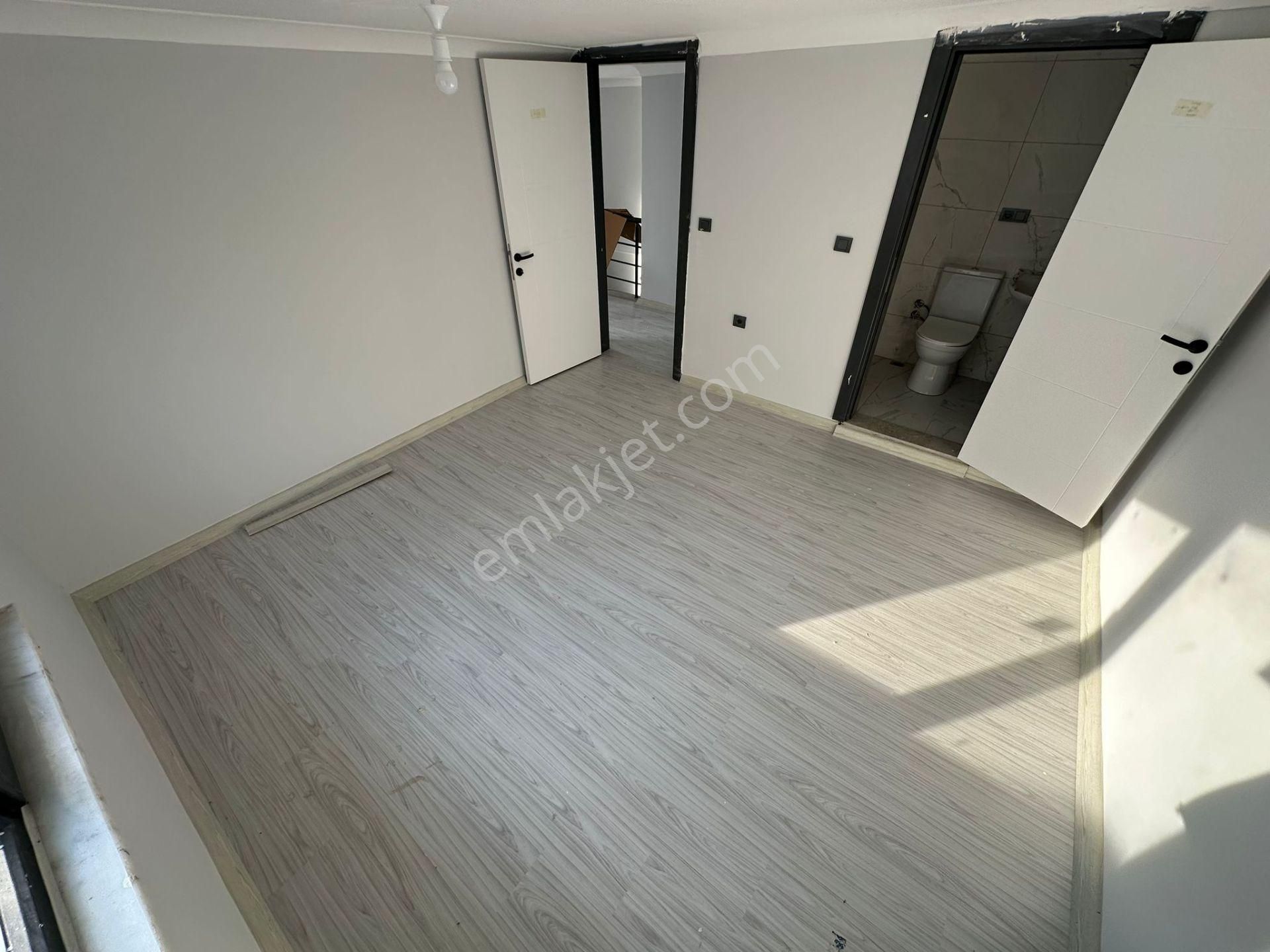 ⭐akçay Ay Emlak'tan⭐altınkumda Ayrı Mutfak Ön Cephe Ebeveyn Banyolu Ara Kat Satılık 2+1 Daire - Görsel 31