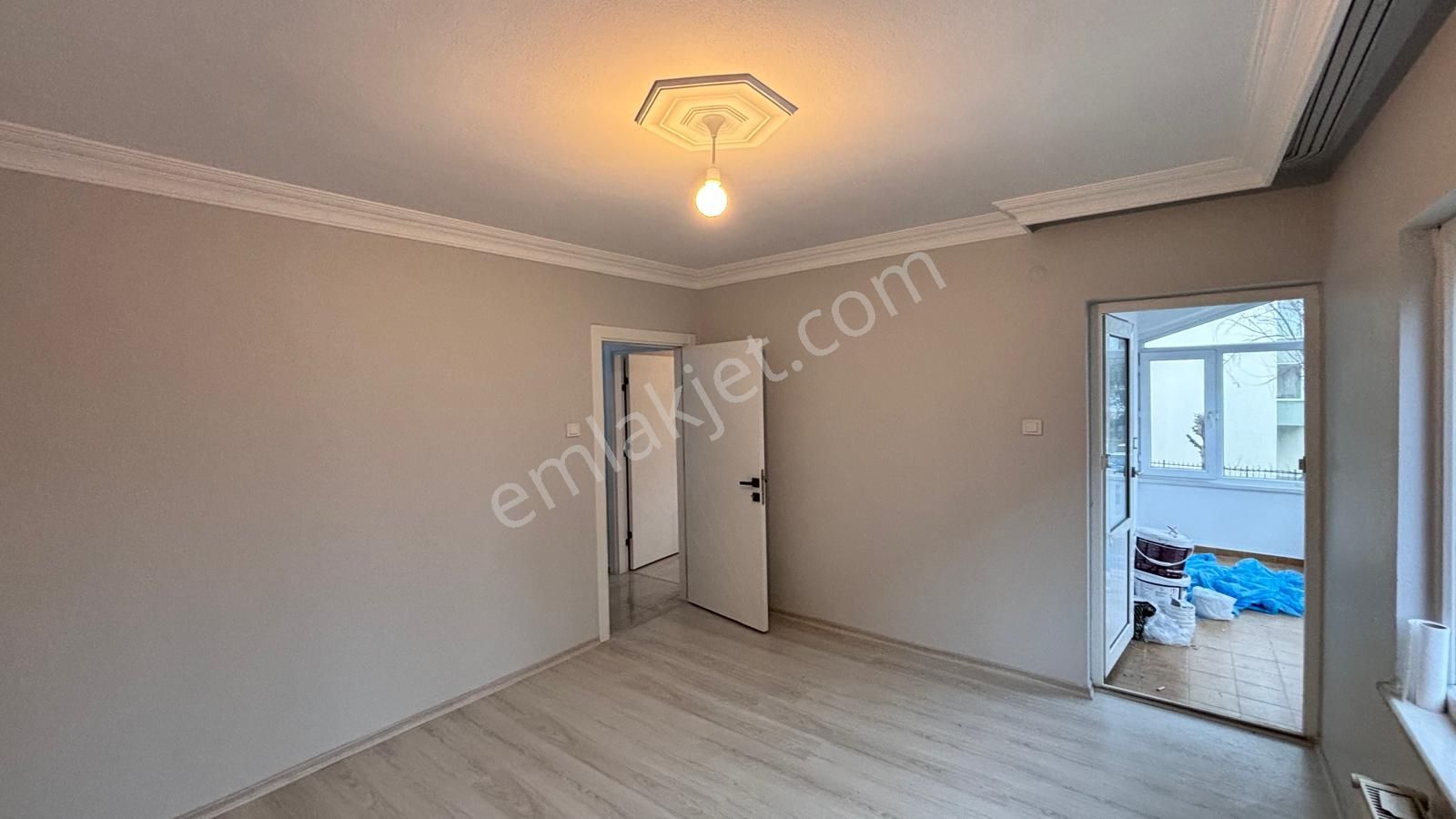Barış Mahallesi Fsm Metroya 50 Metre 3+1 Kombili Daire - Görsel 13