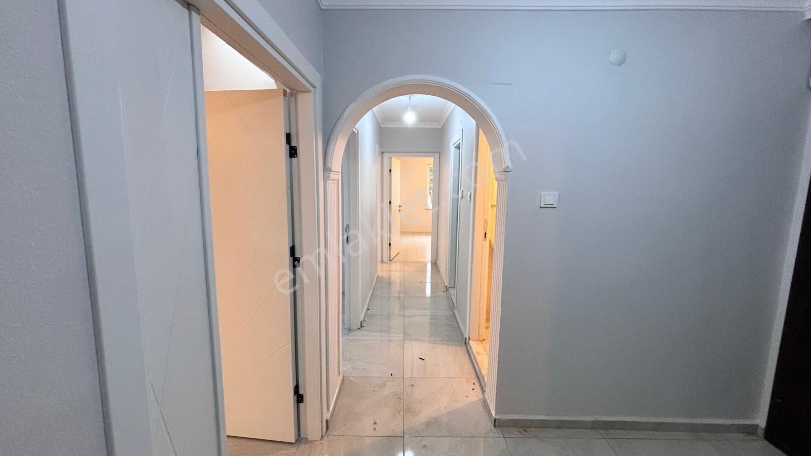 Barış Mahallesi Fsm Metroya 50 Metre 3+1 Kombili Daire - Görsel 3
