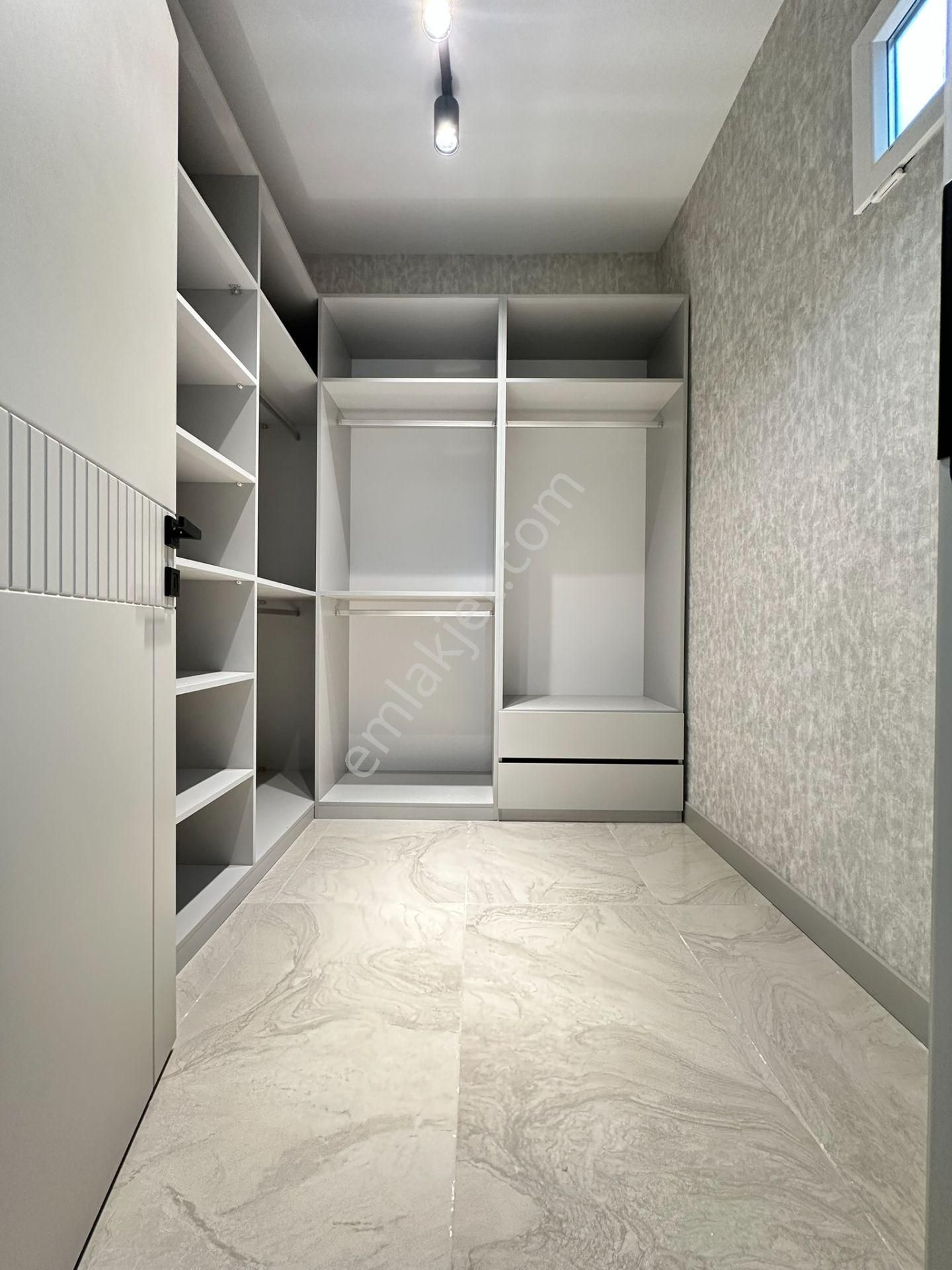 Pursaklar Mehmet Zengin Emlak'tan Otoparklı 3 Banyolu 2 Mutfaklı 3.kat Dubleks Daire - Görsel 35