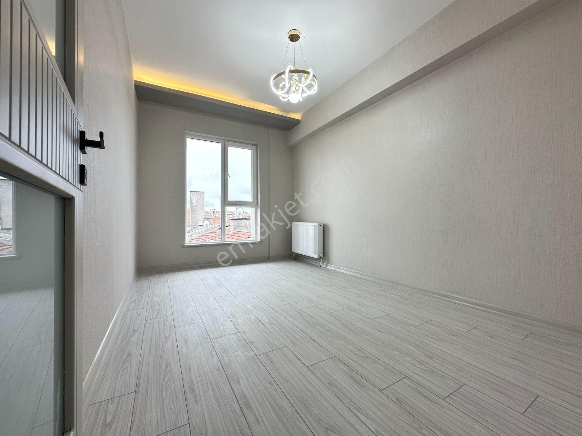 Pursaklar Mehmet Zengin Emlak'tan Otoparklı 3 Banyolu 2 Mutfaklı 3.kat Dubleks Daire - Görsel 20